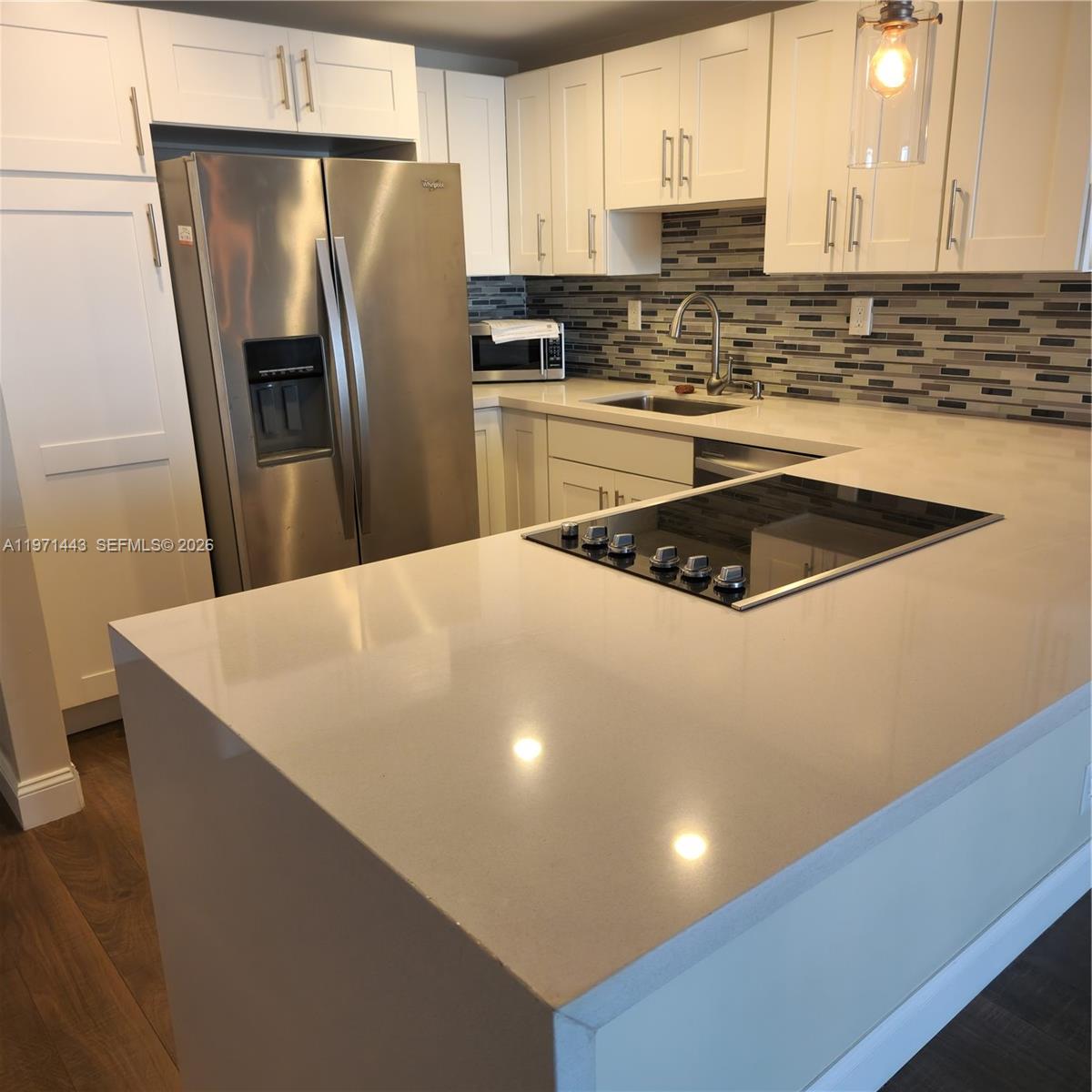 1000 Parkview Dr #1026 Hallandale Beach, FL 33009