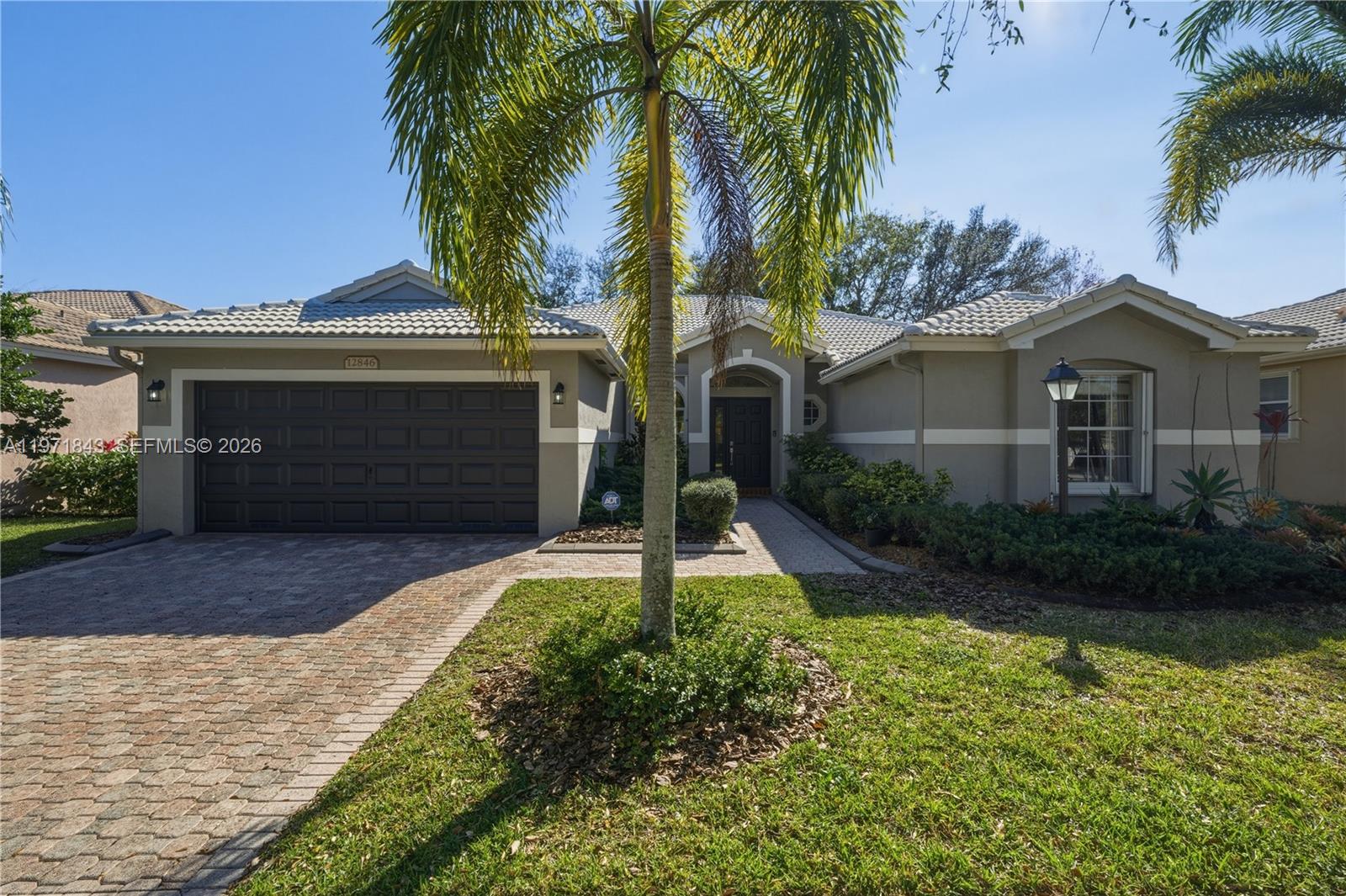 12846 NW 18th Ct Pembroke Pines, FL 33028