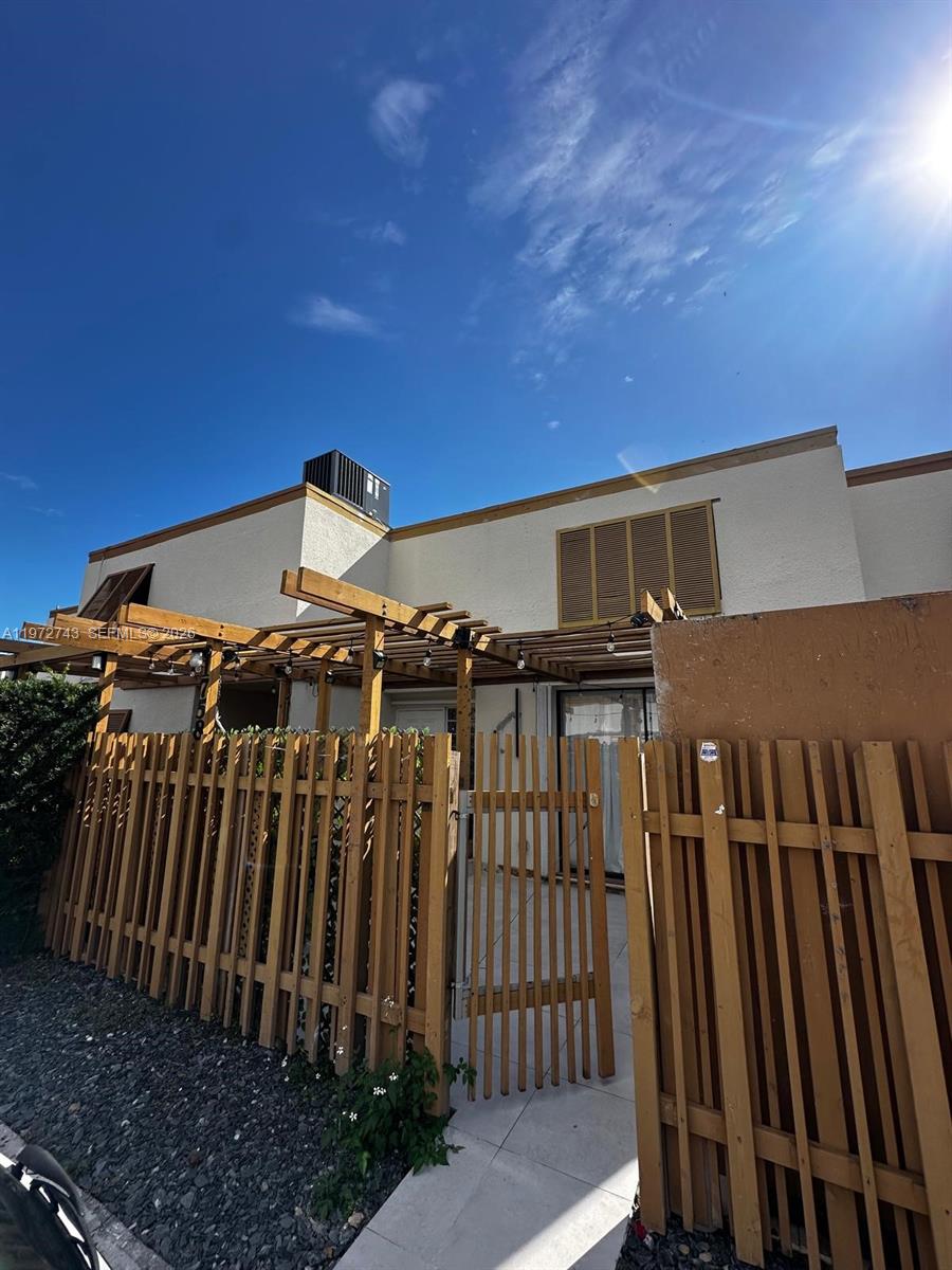 1758 SW 131st Pl Cir S #n/a