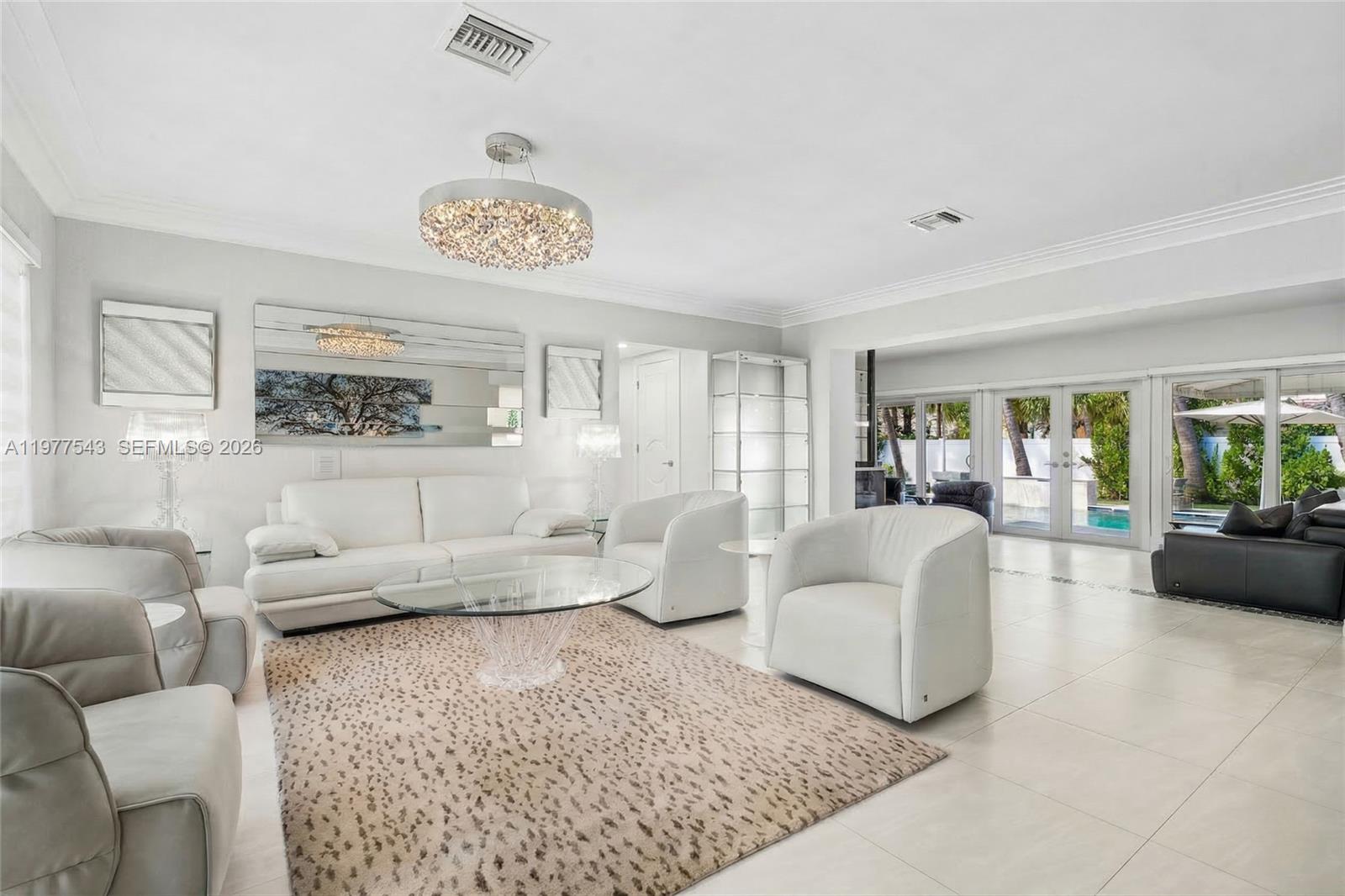 3465 NE 31st Ave Lighthouse Point, FL 33064