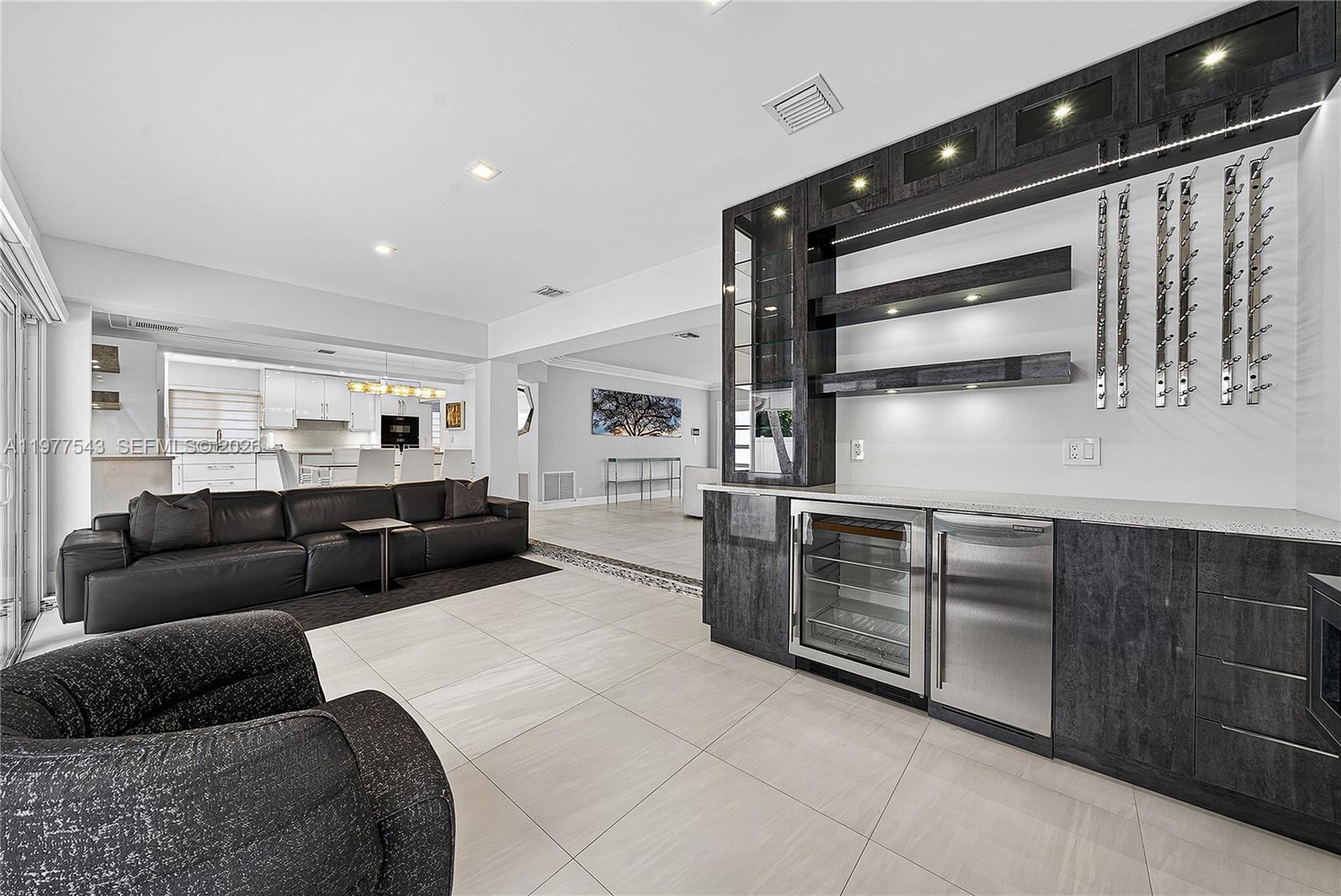 3465 NE 31st Ave Lighthouse Point, FL 33064