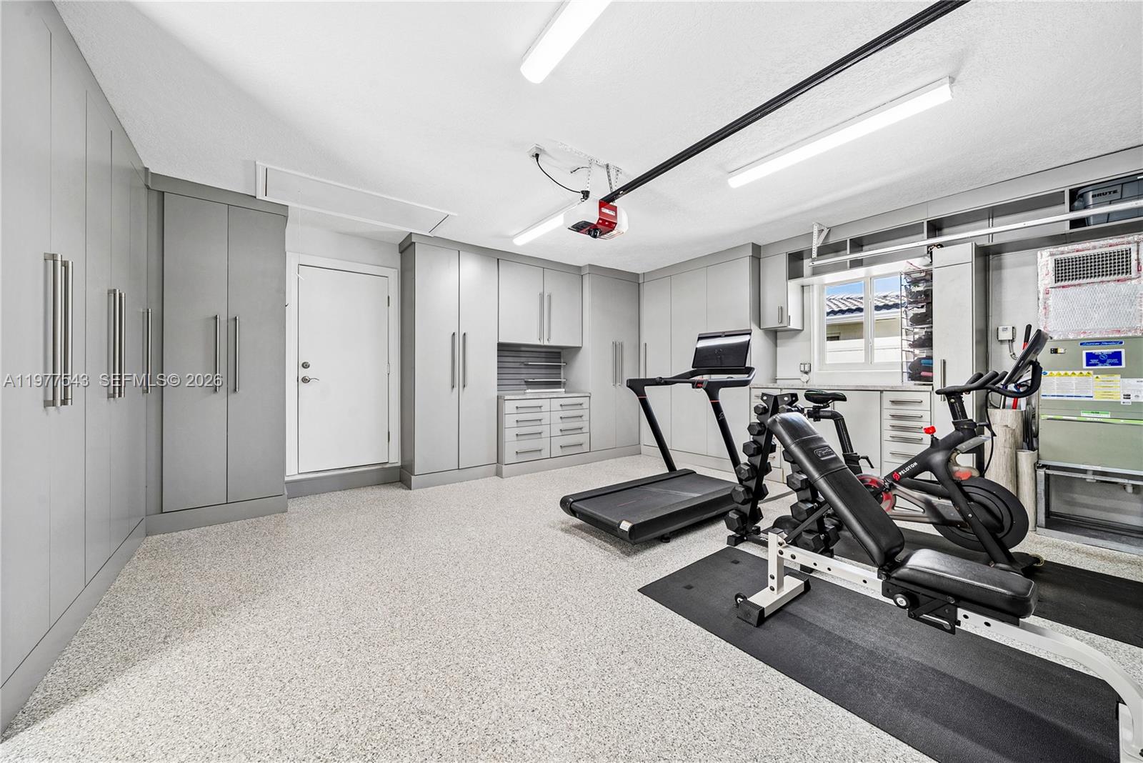 3465 NE 31st Ave Lighthouse Point, FL 33064