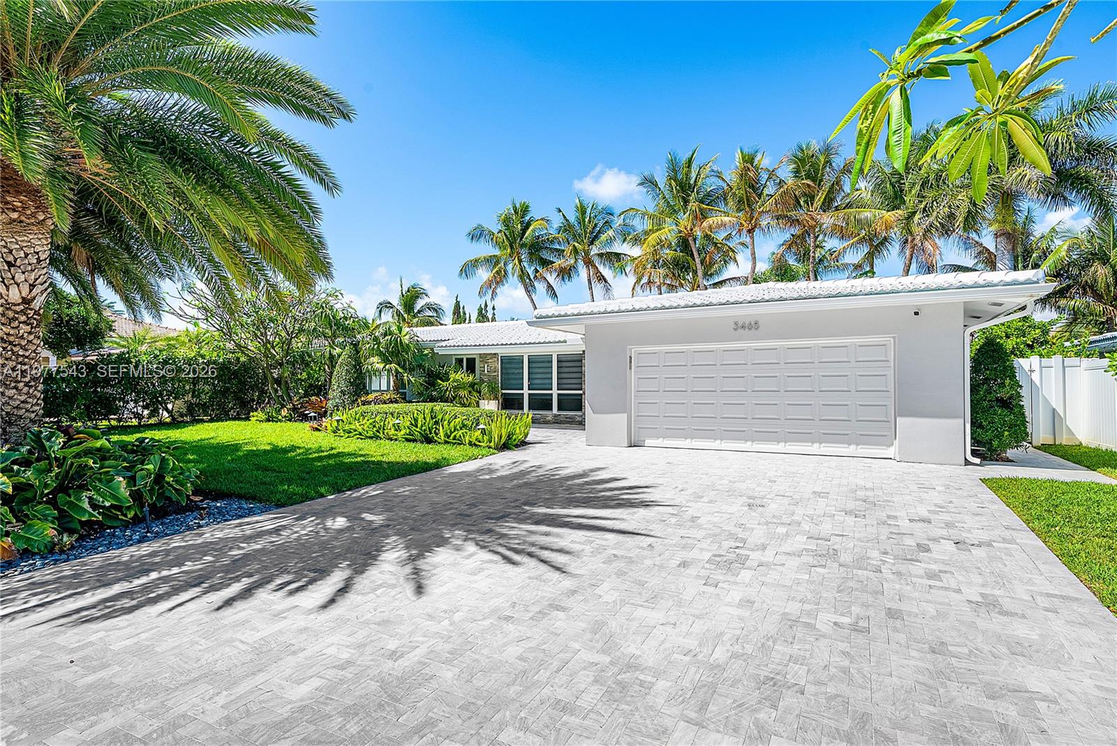 3465 NE 31st Ave Lighthouse Point, FL 33064