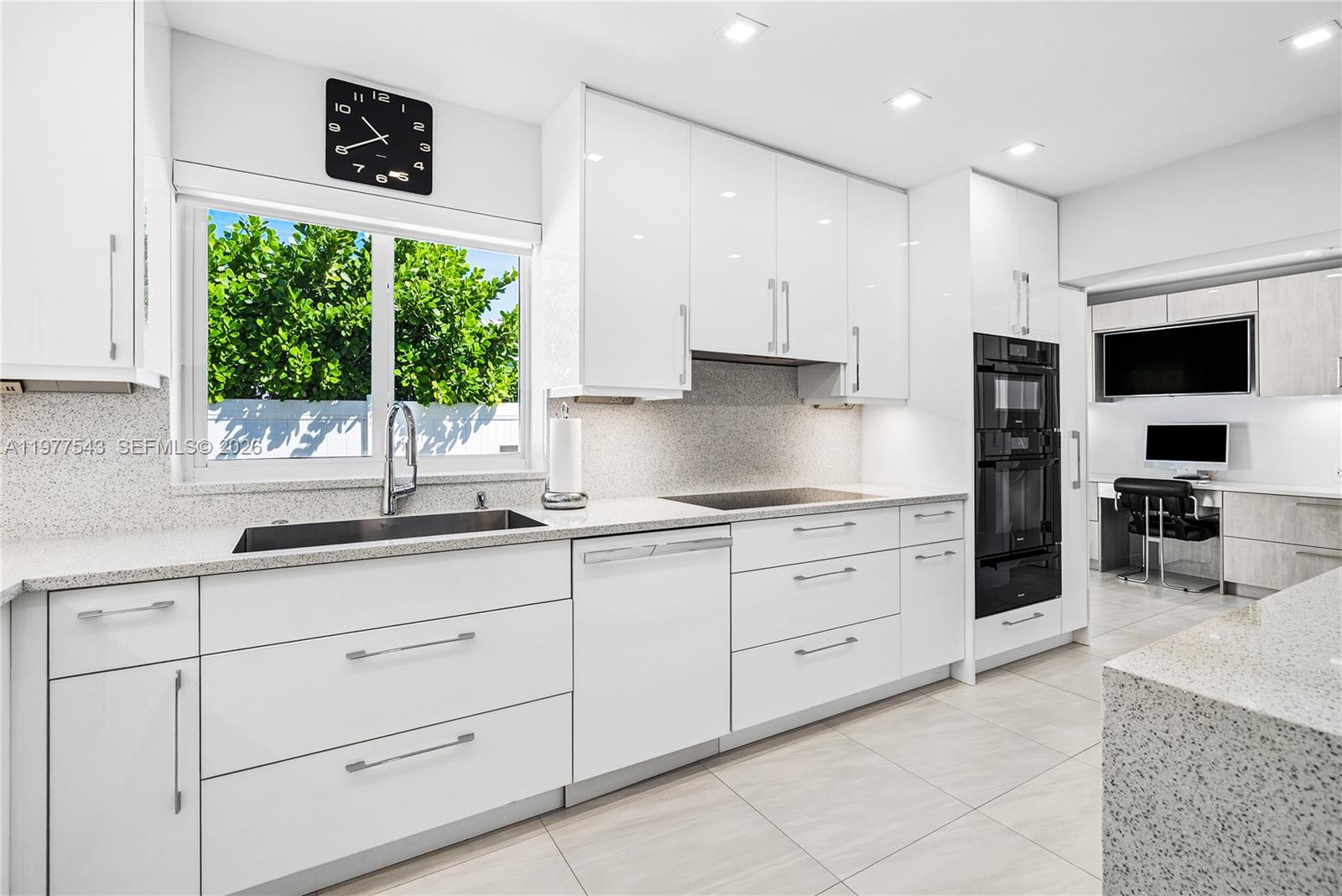 3465 NE 31st Ave Lighthouse Point, FL 33064