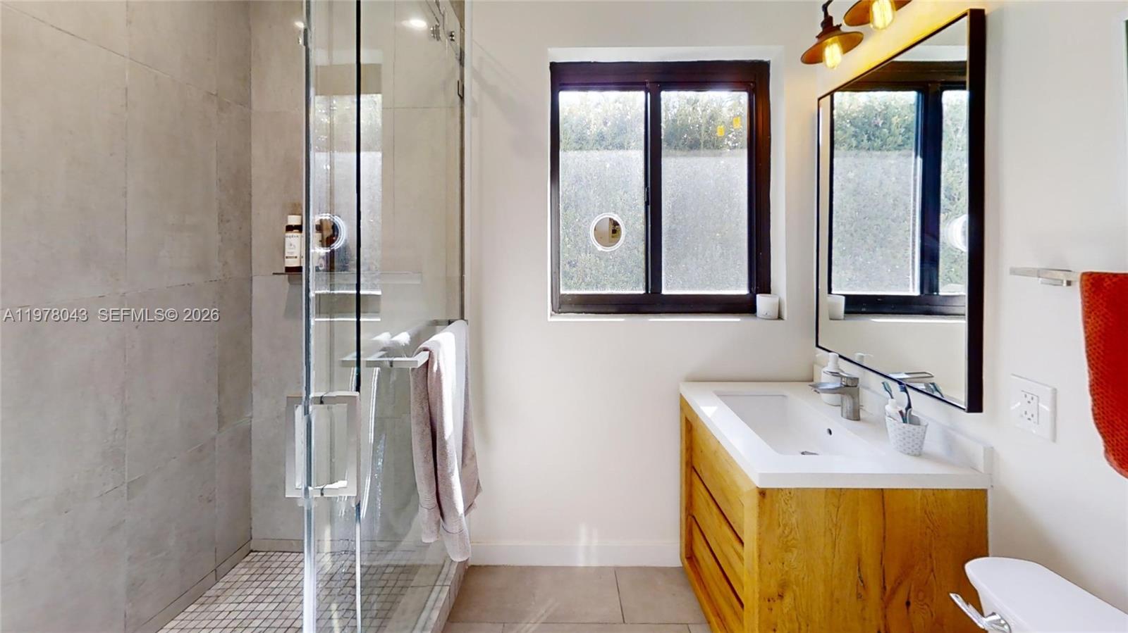 1131 NE 97th St Miami Shores, FL 33138