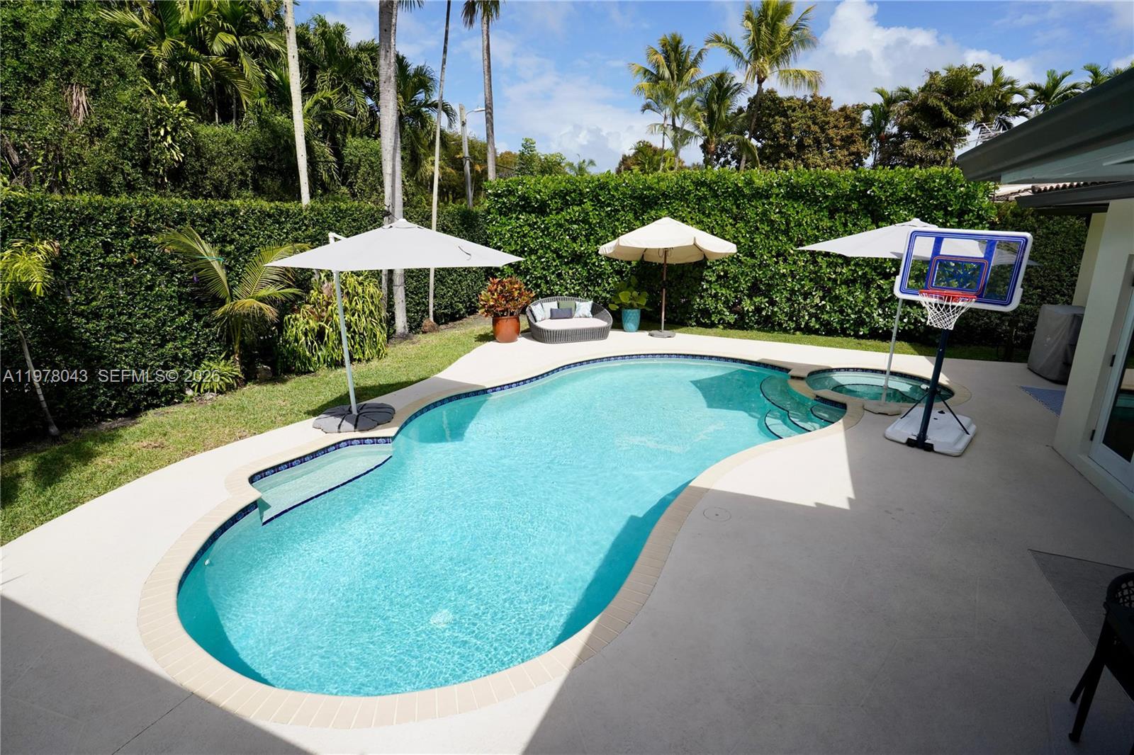 1131 NE 97th St Miami Shores, FL 33138