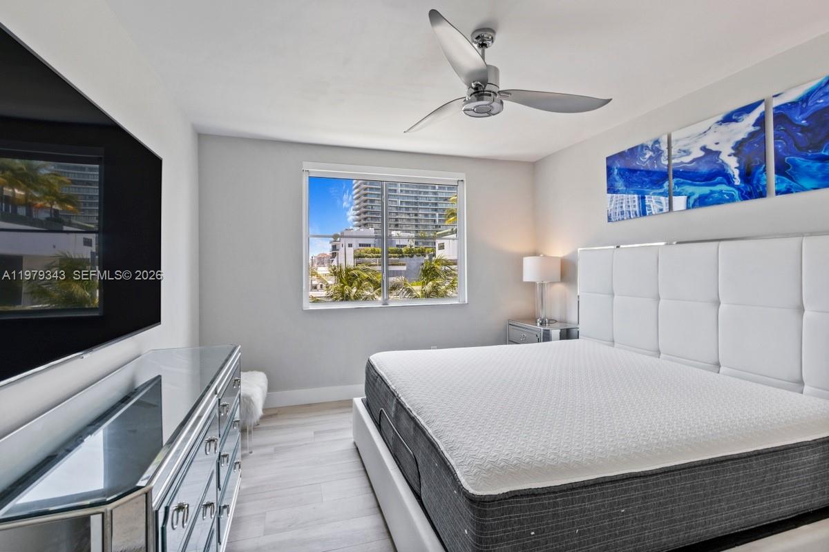 110 Washington Ave #1411 Miami Beach, FL 33139