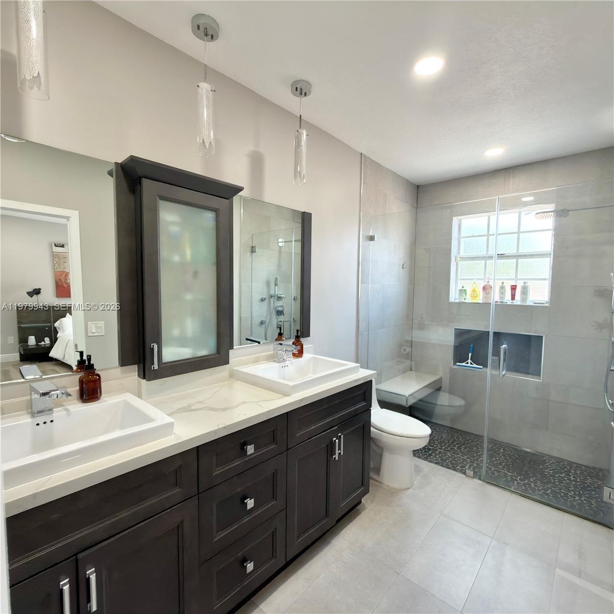 9023 NW 148th Ter Miami Lakes, FL 33018