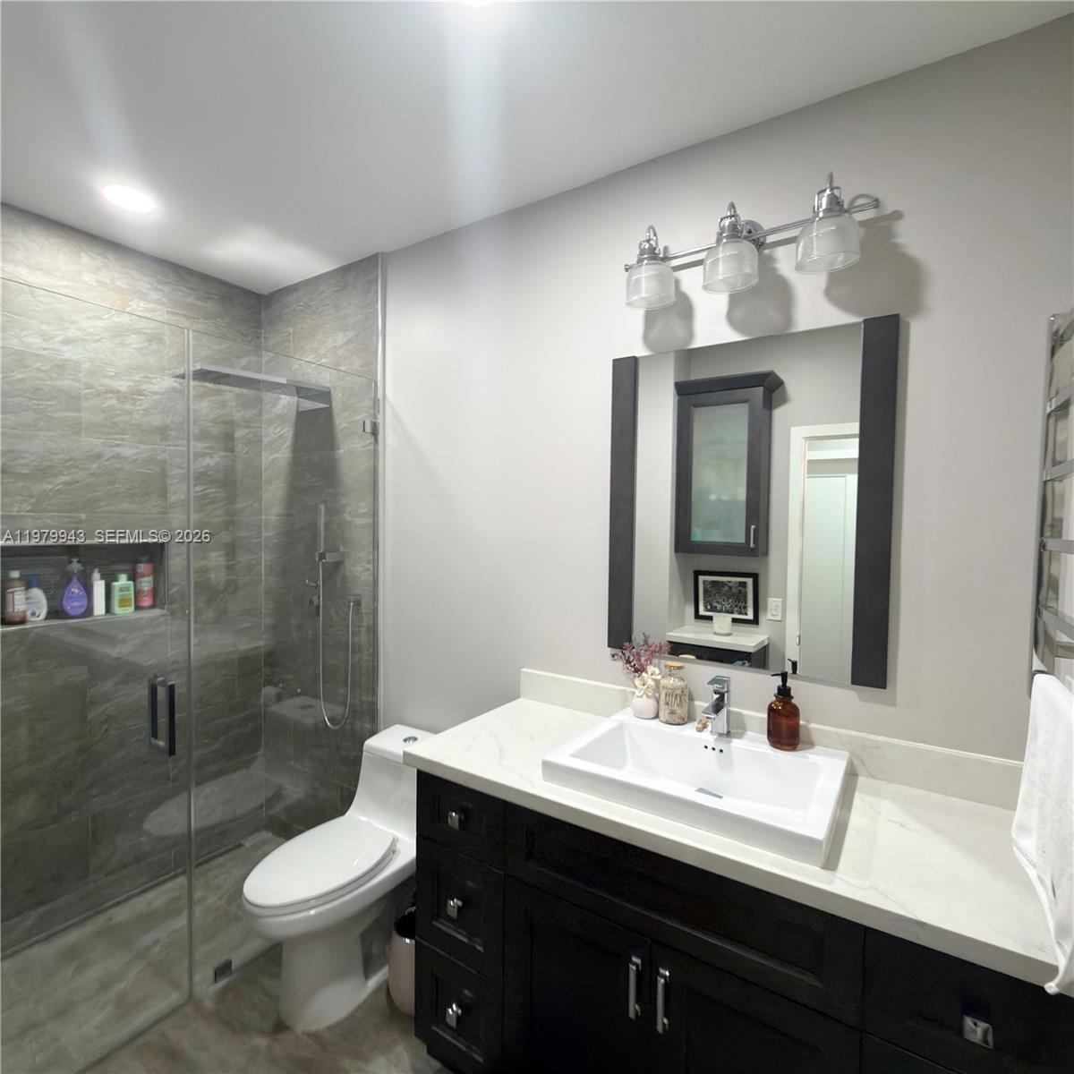 9023 NW 148th Ter Miami Lakes, FL 33018