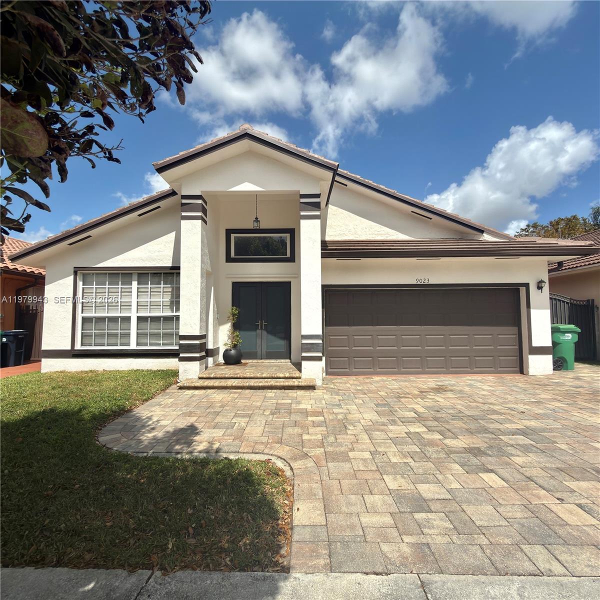 9023 NW 148th Ter Miami Lakes, FL 33018