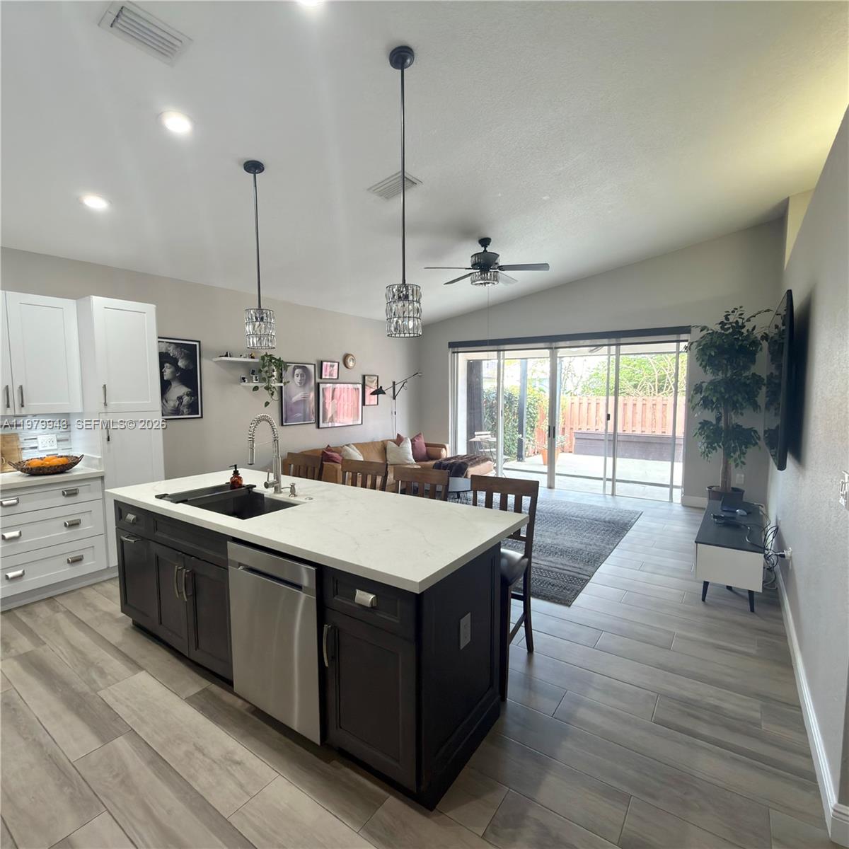 9023 NW 148th Ter Miami Lakes, FL 33018