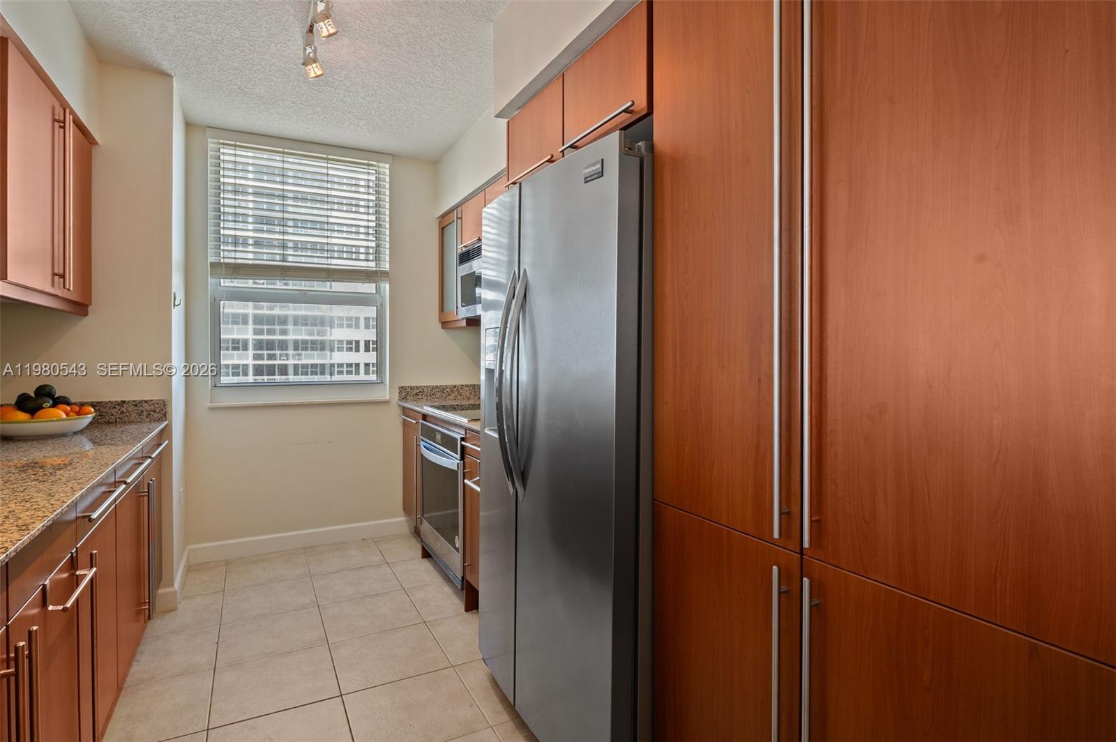 2080 S Ocean Dr #1402 Hallandale Beach, FL 33009