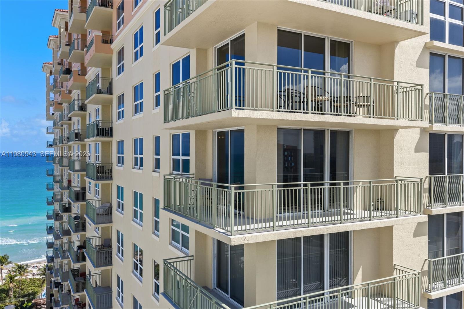 2080 S Ocean Dr #1402 Hallandale Beach, FL 33009