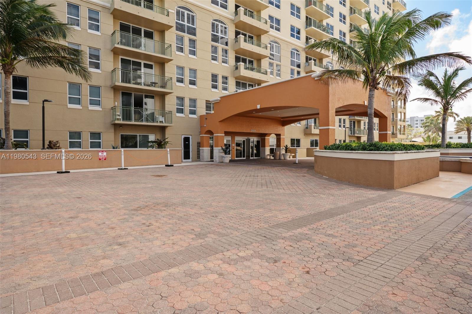 2080 S Ocean Dr #1402 Hallandale Beach, FL 33009
