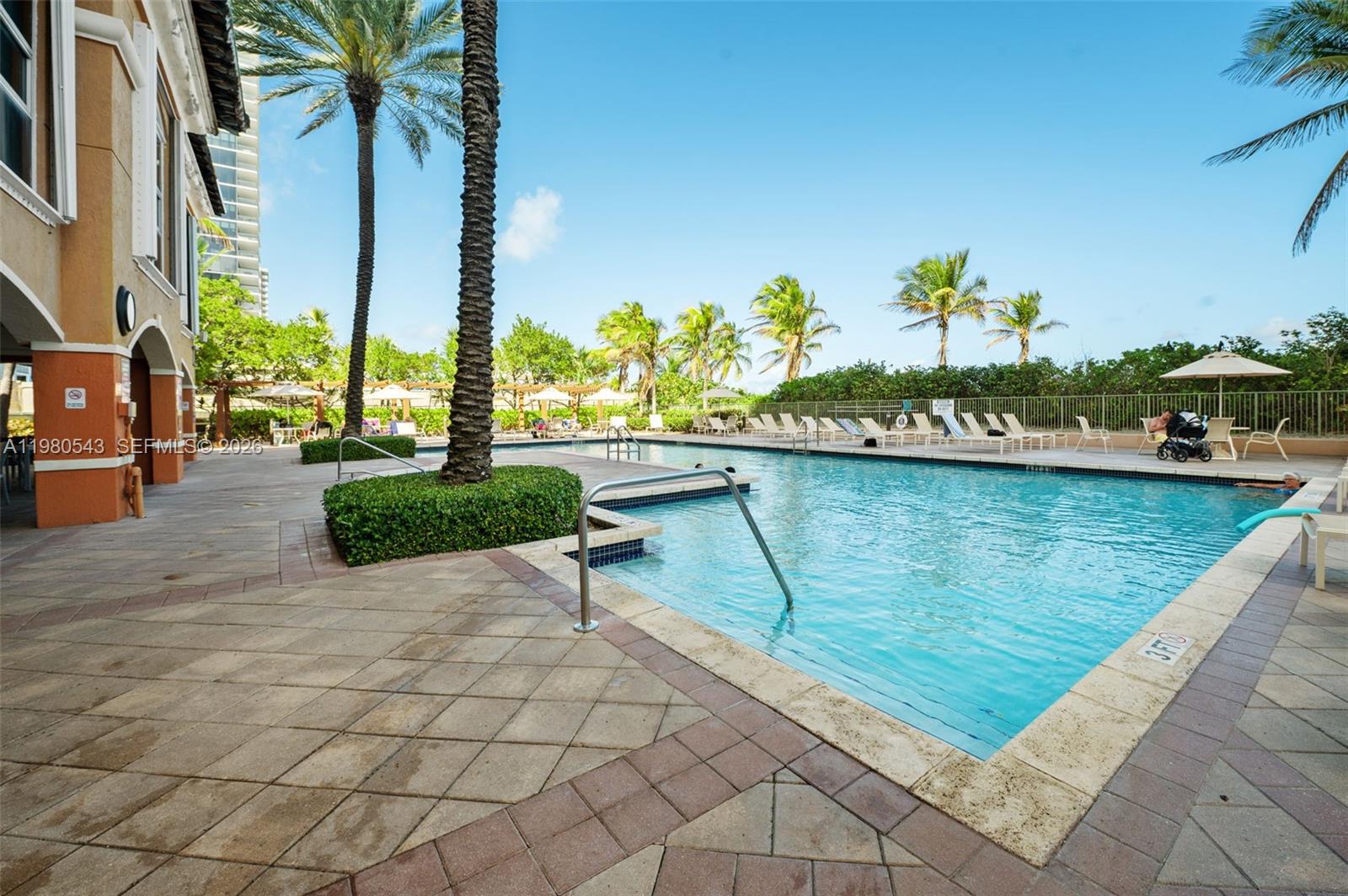 2080 S Ocean Dr #1402 Hallandale Beach, FL 33009