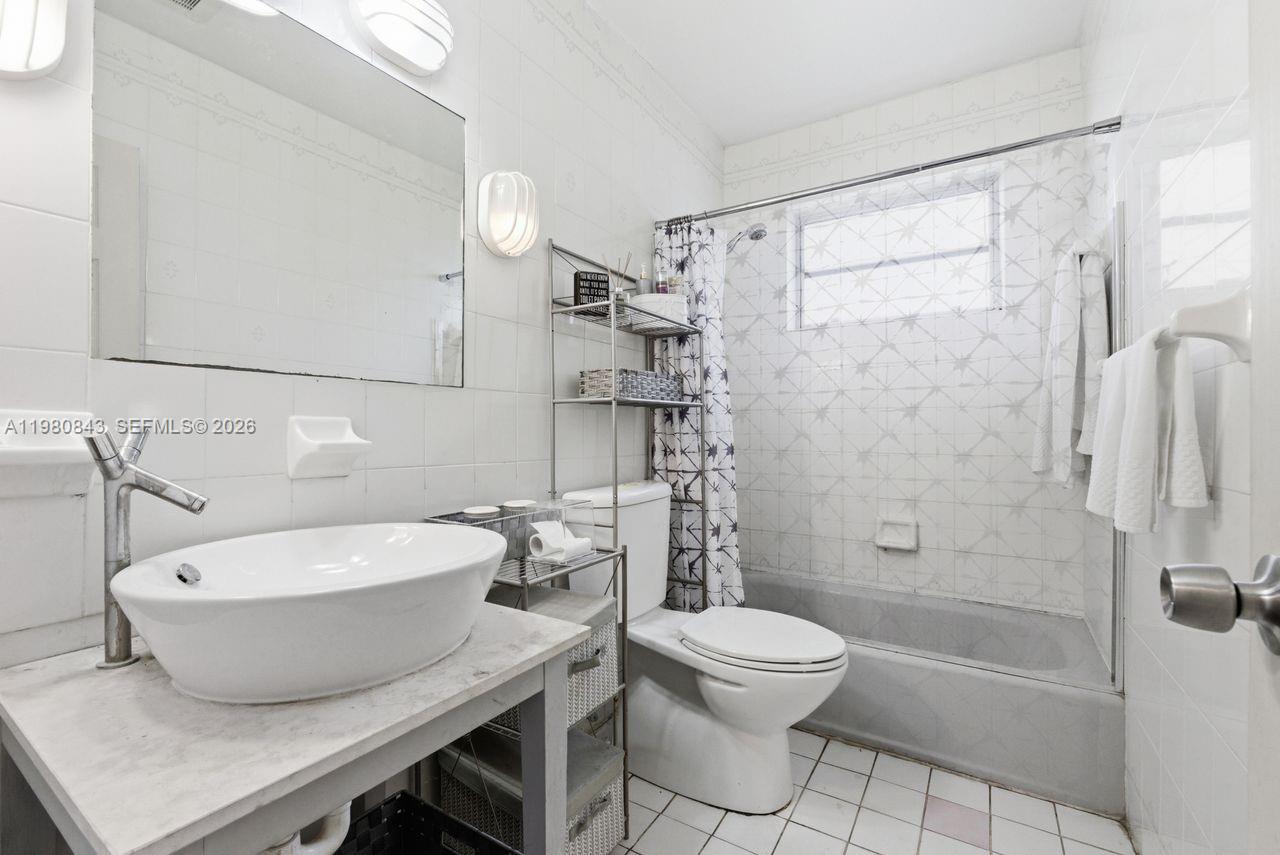 1930 SW 82nd Ave Miami, FL 33155