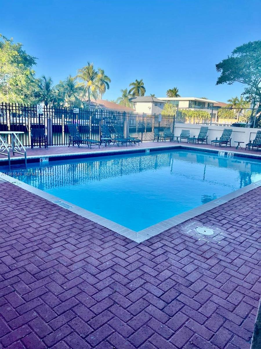 2903 N Miami Bch Blvd #1003 North Miami Beach, FL 33160