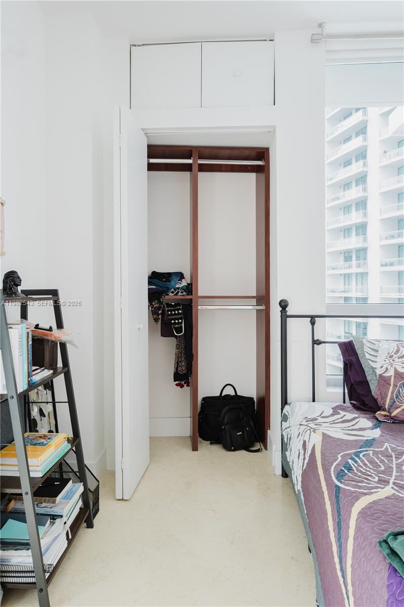 350 S Miami Ave #1814 Miami, FL 33130