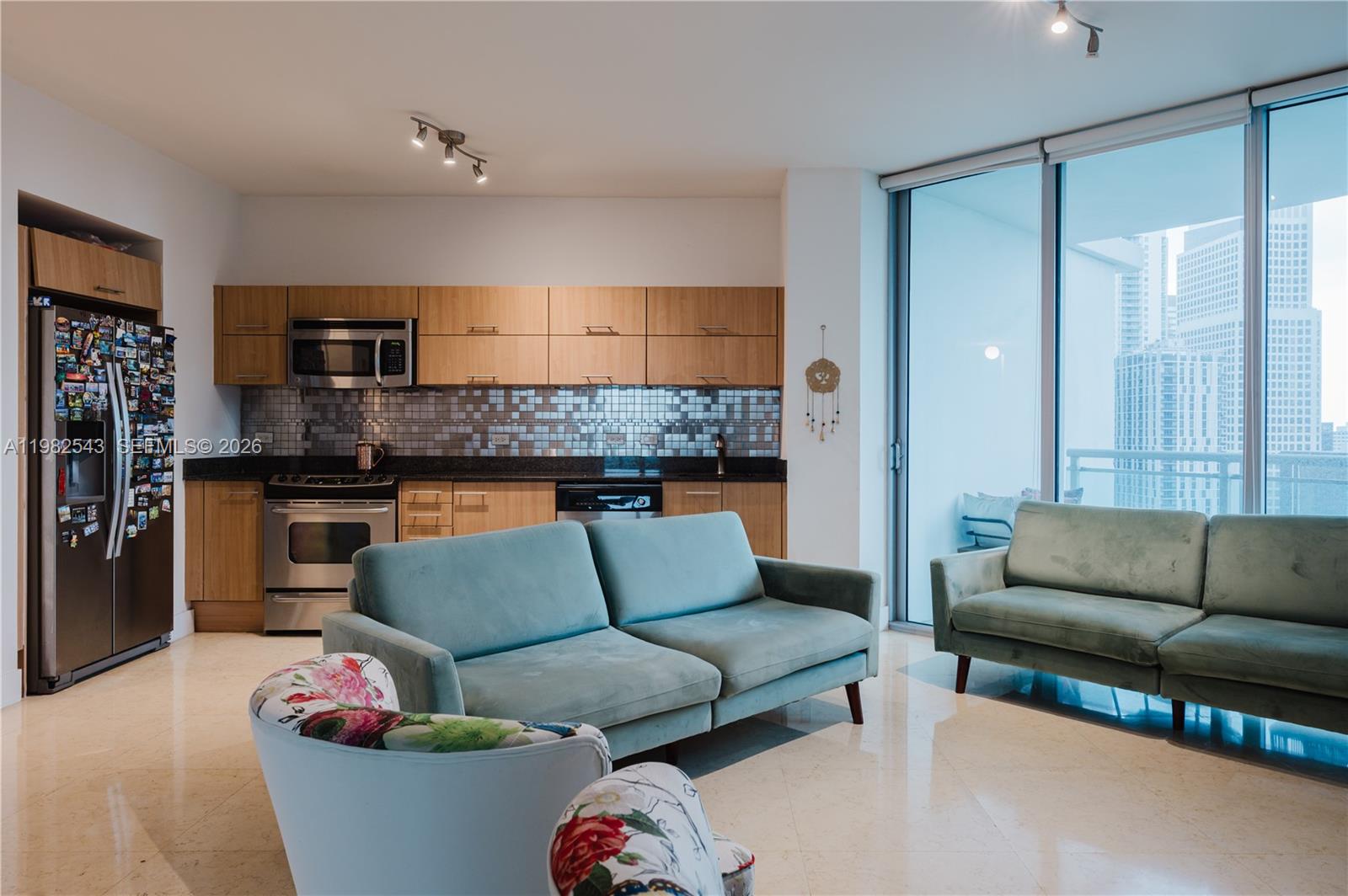 350 S Miami Ave #1814 Miami, FL 33130