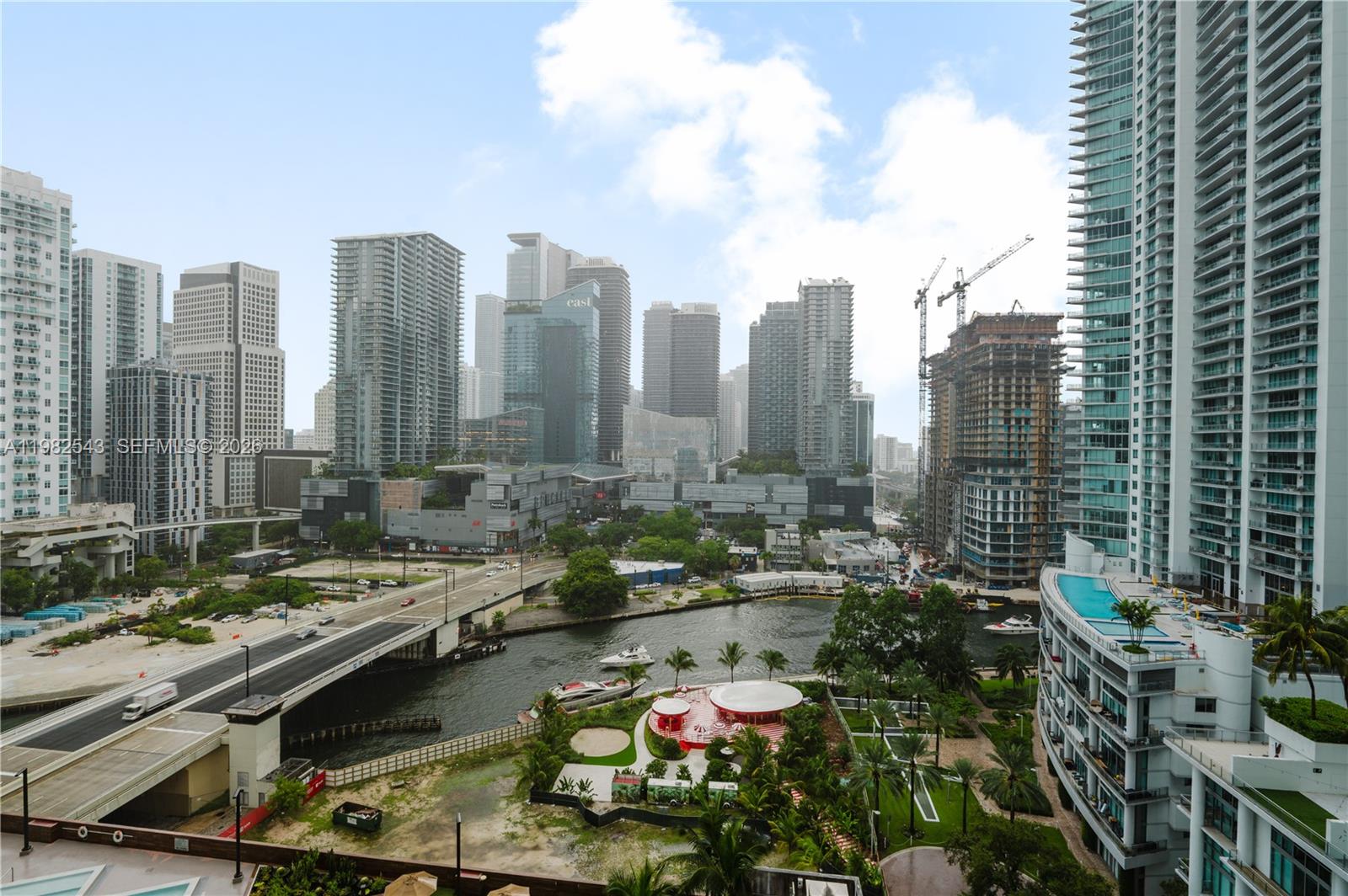 350 S Miami Ave #1814 Miami, FL 33130