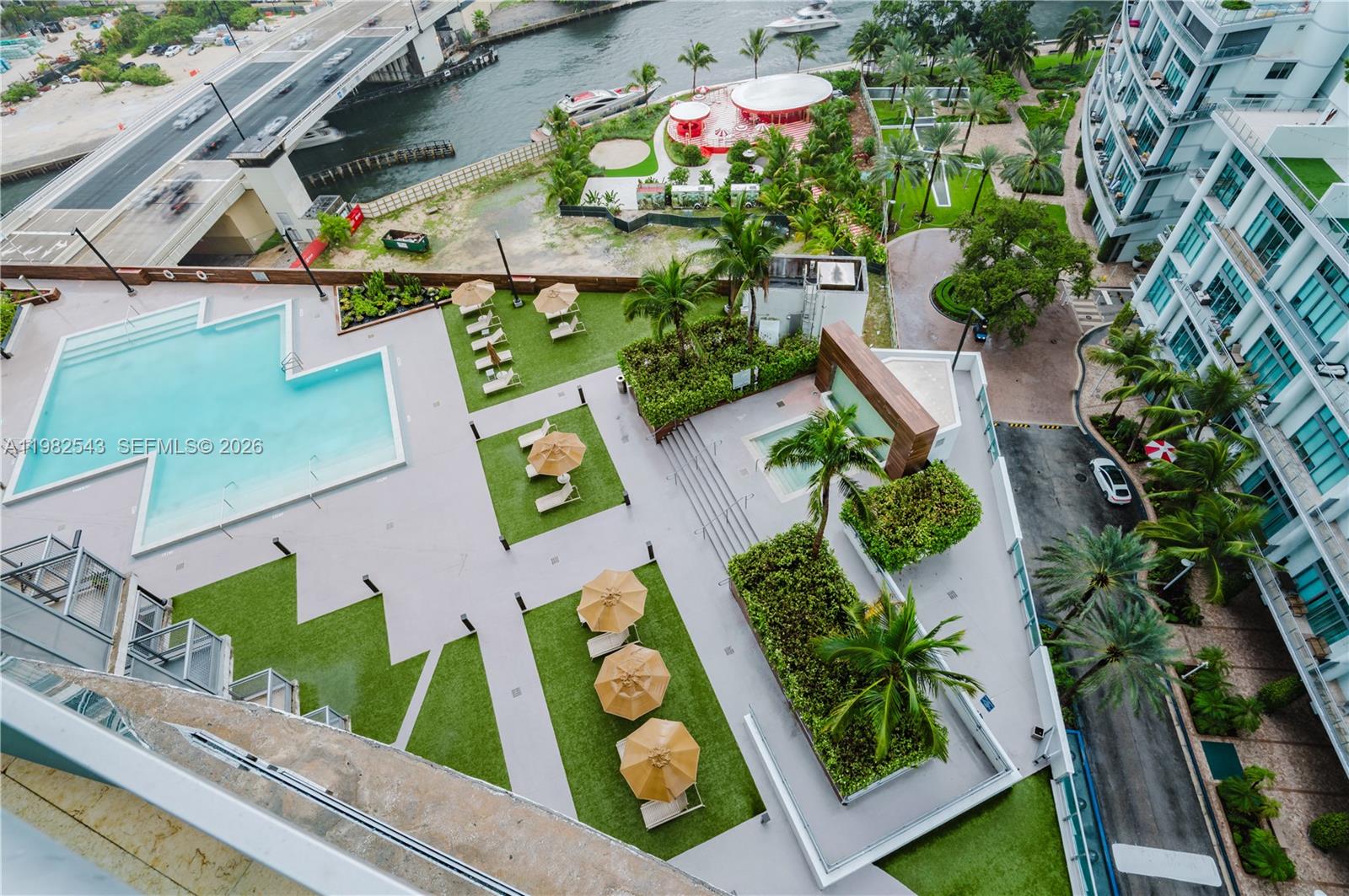 350 S Miami Ave #1814 Miami, FL 33130