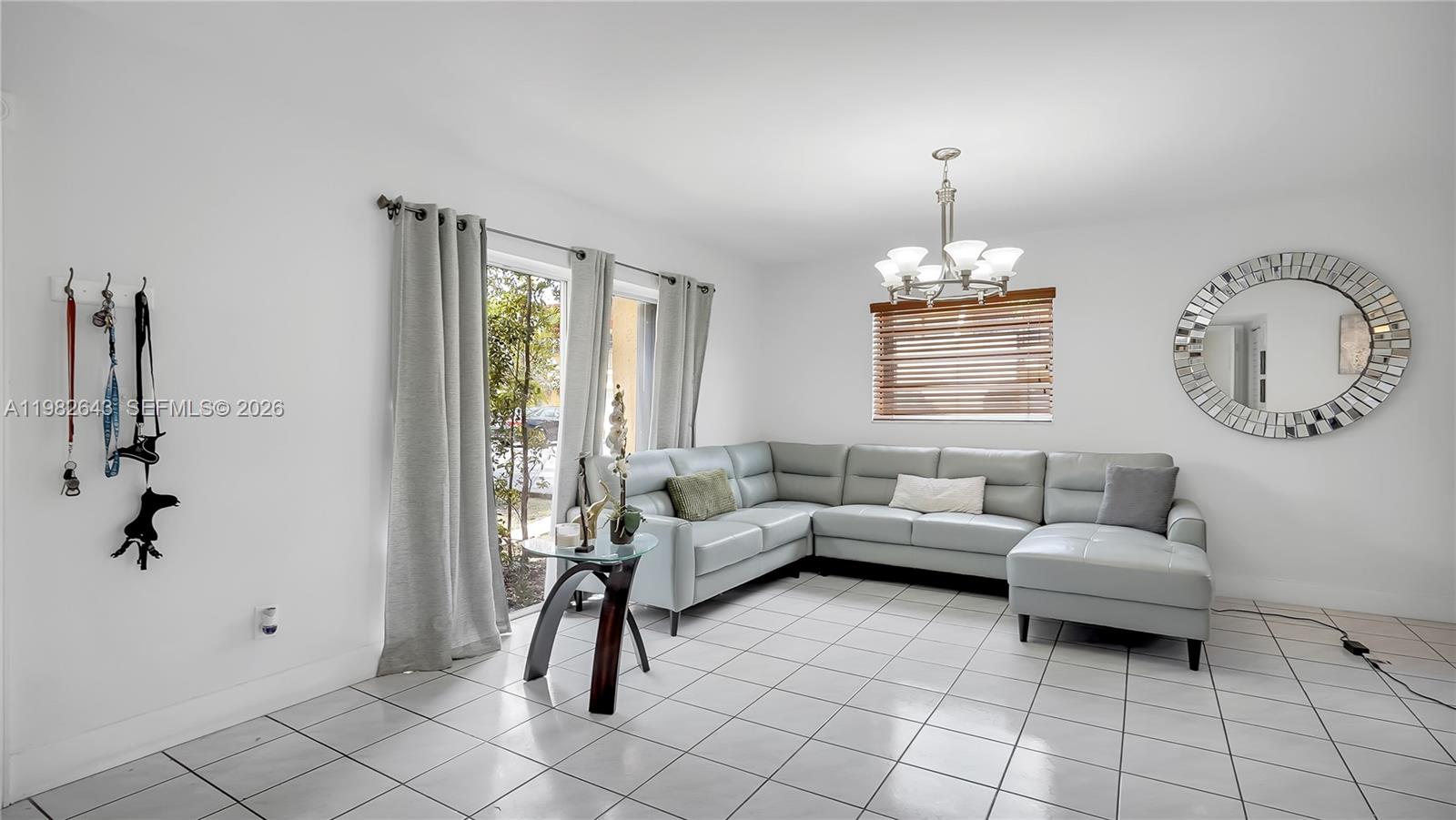 13731 SW 84th St #A-11 Miami, FL 33183