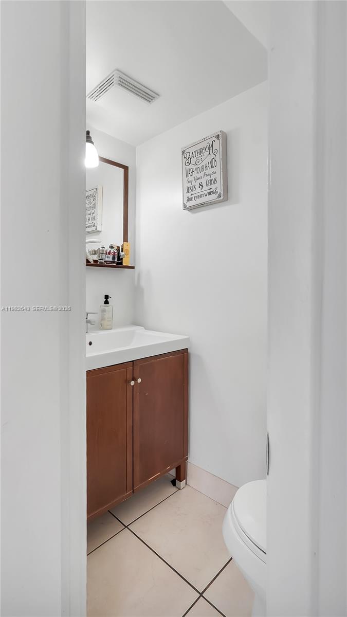 13731 SW 84th St #A-11 Miami, FL 33183