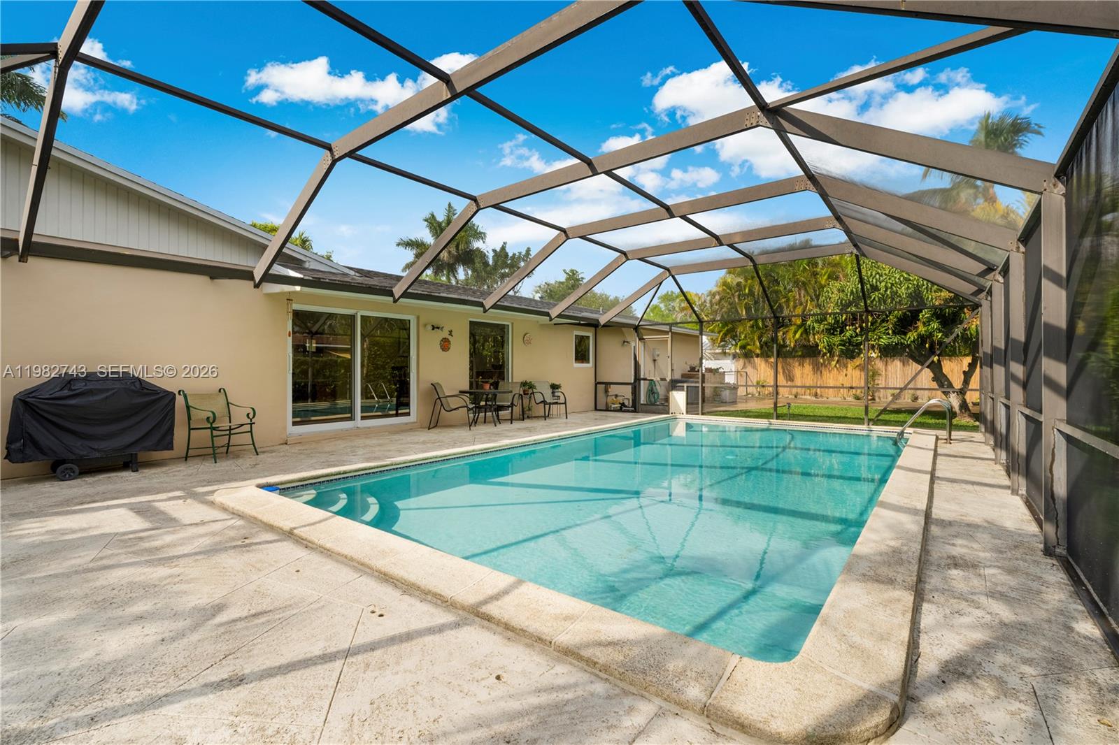 8461 SW 147th Ter Palmetto Bay, FL 33158