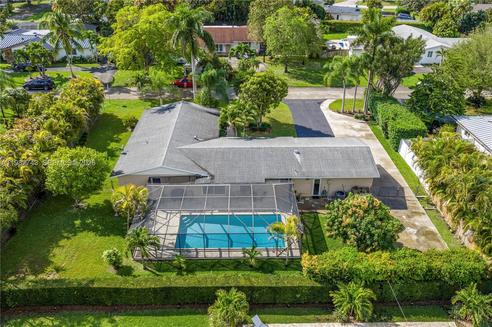 8461 SW 147th Ter Palmetto Bay, FL 33158