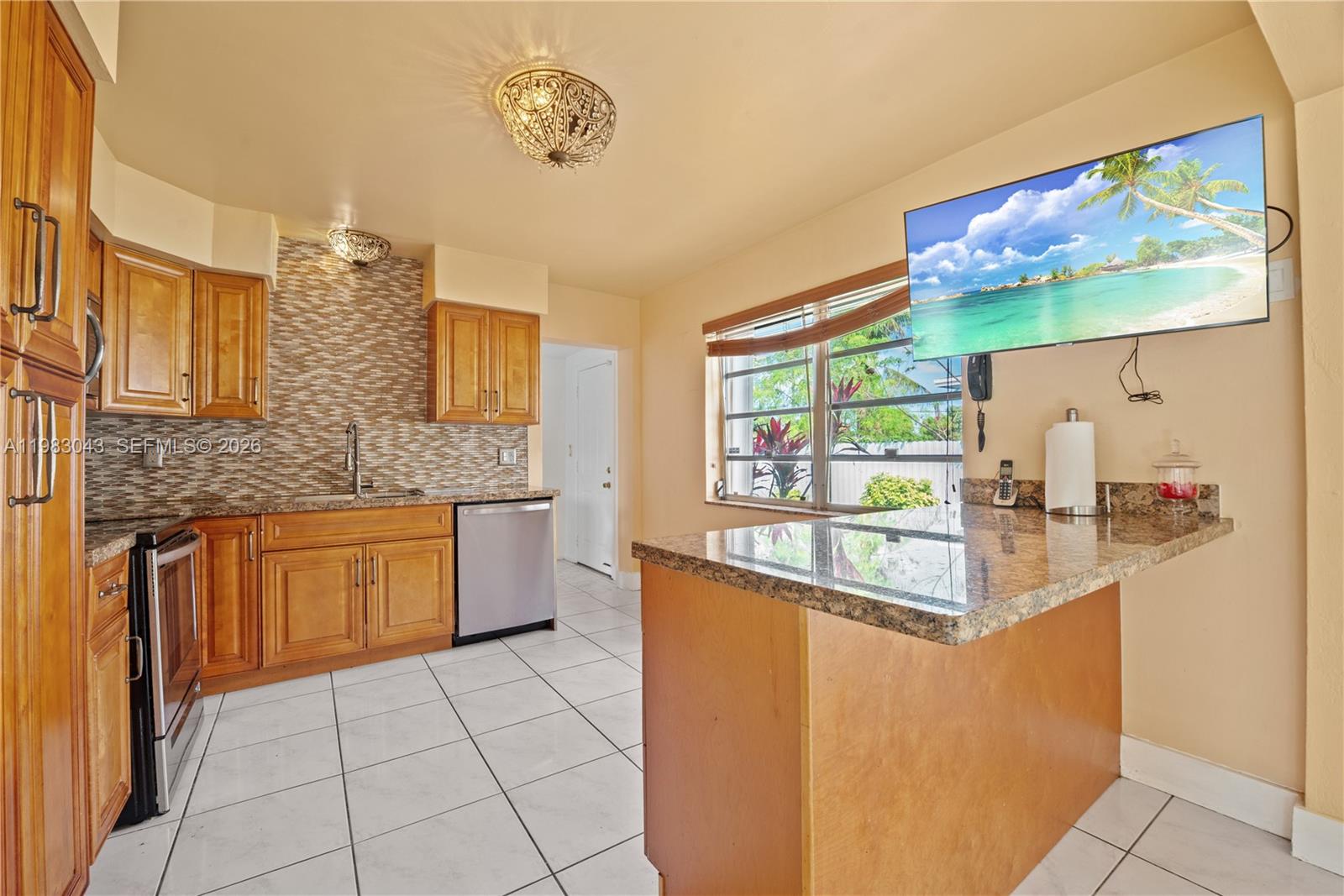 2055 NW 132nd St Miami, FL 33167