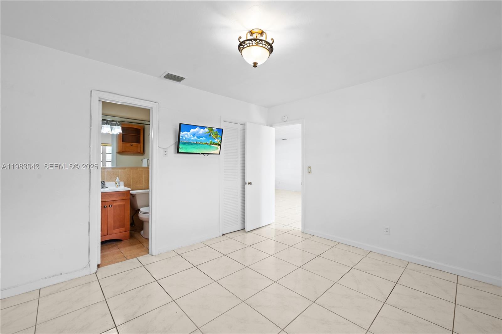 2055 NW 132nd St Miami, FL 33167