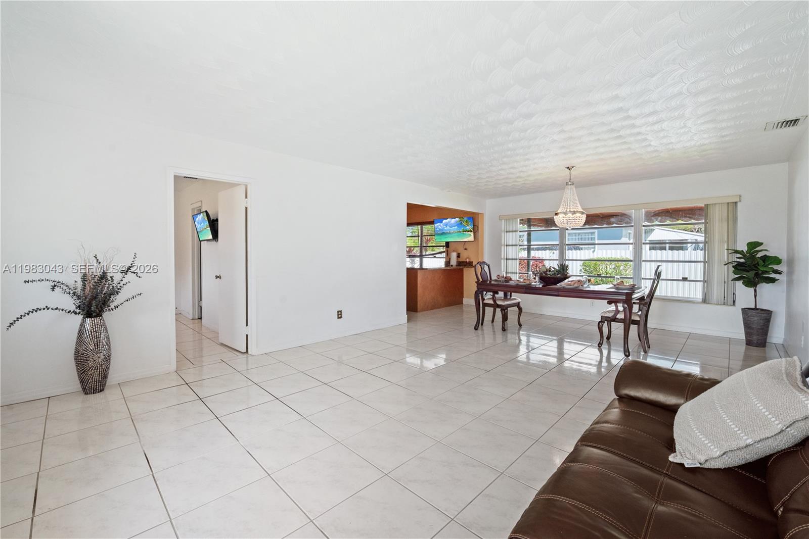 2055 NW 132nd St Miami, FL 33167