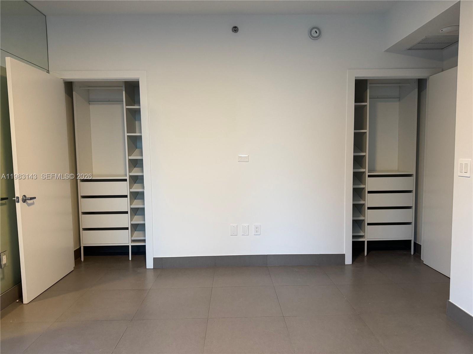 image 1060 Brickell - 105012