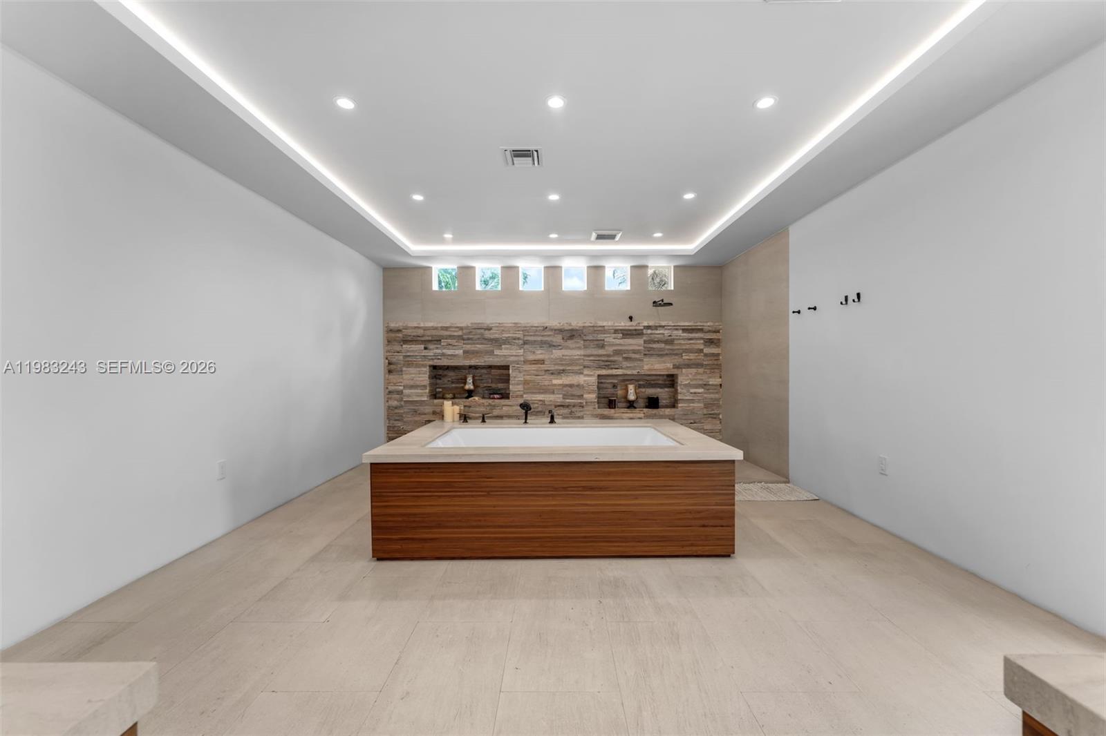 8967 SW 117th St Miami, FL 33176