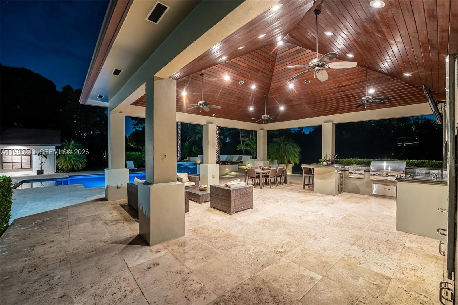 8967 SW 117th St Miami, FL 33176