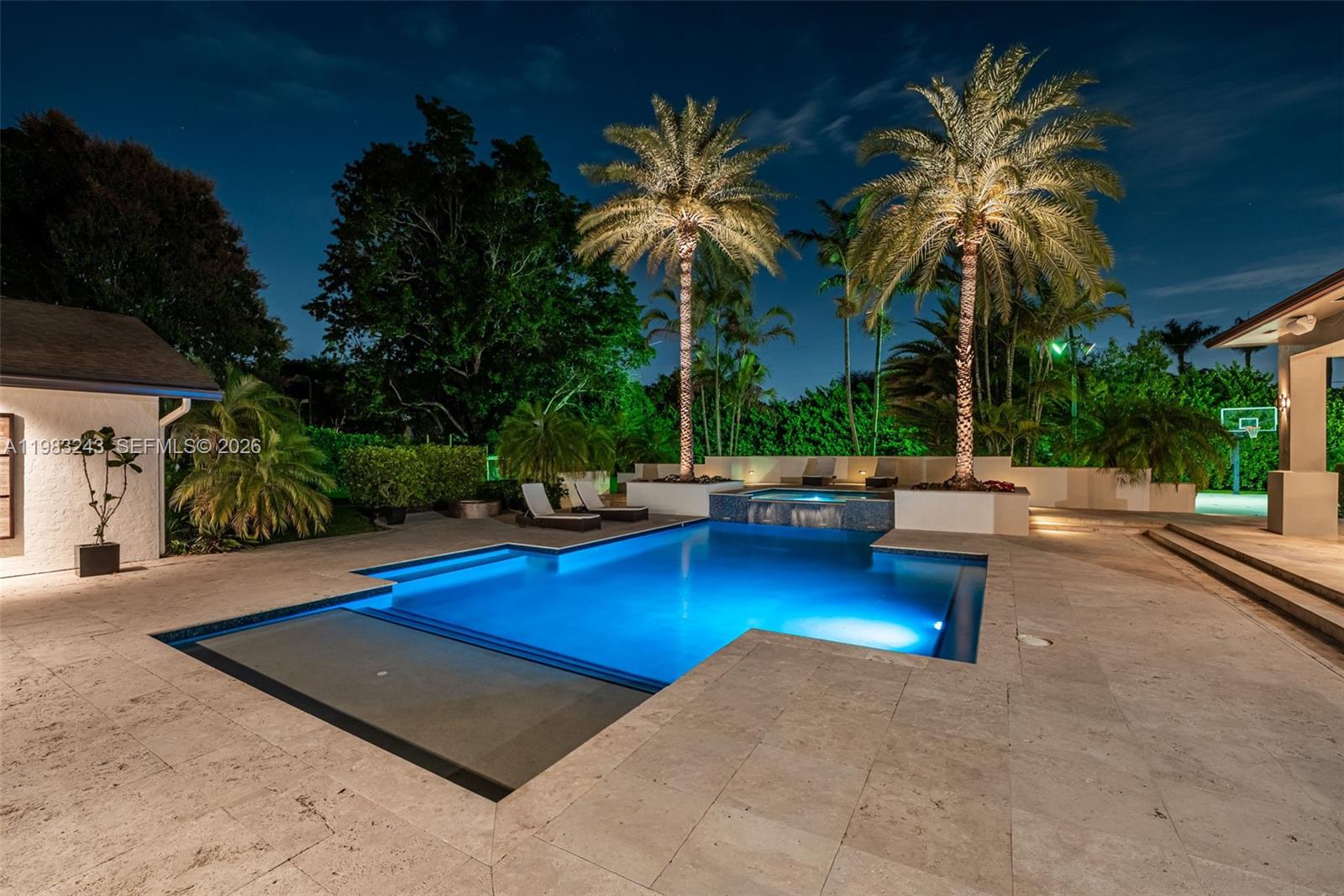 8967 SW 117th St Miami, FL 33176