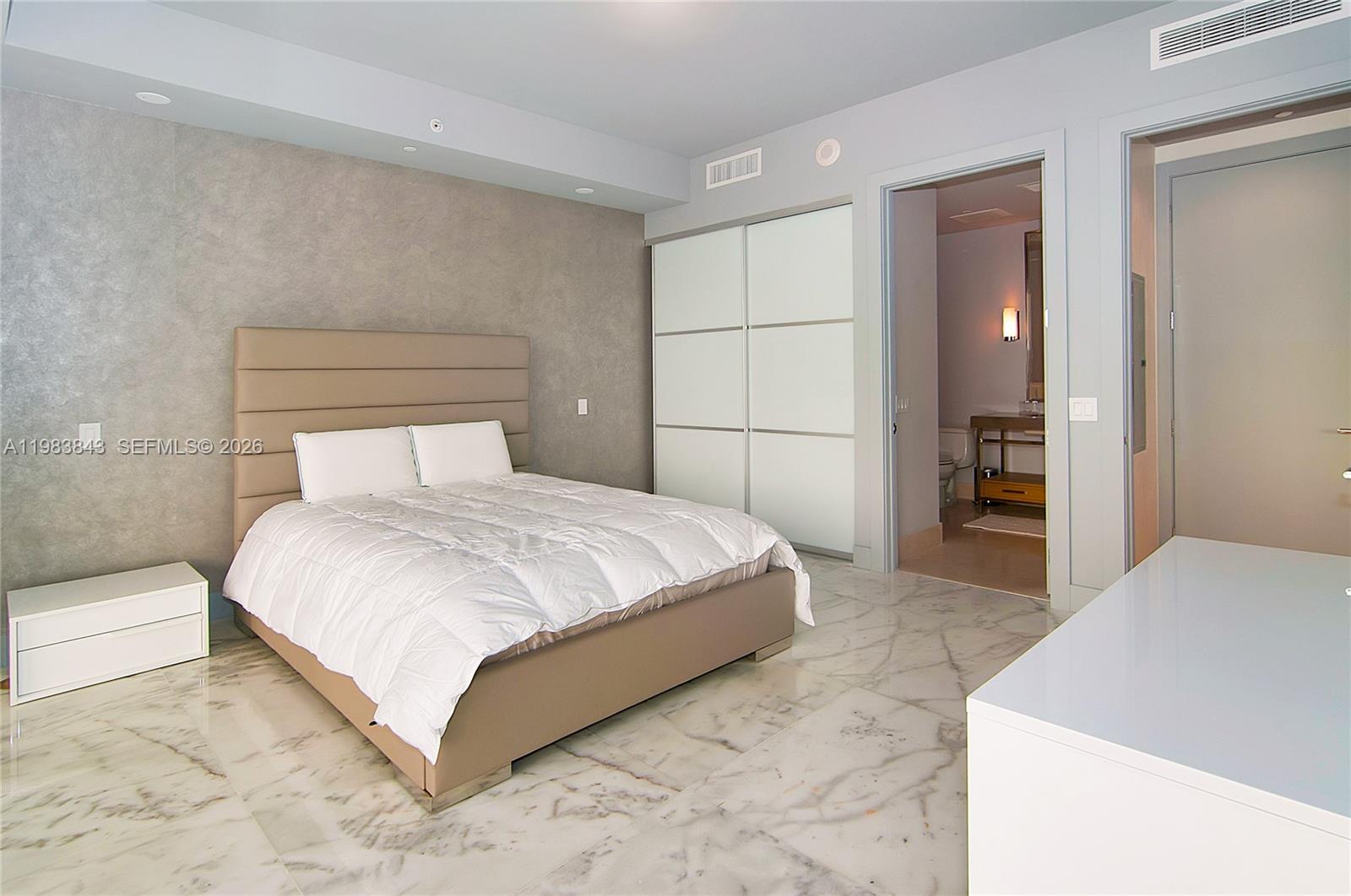 image St Regis Bal Harbour North29