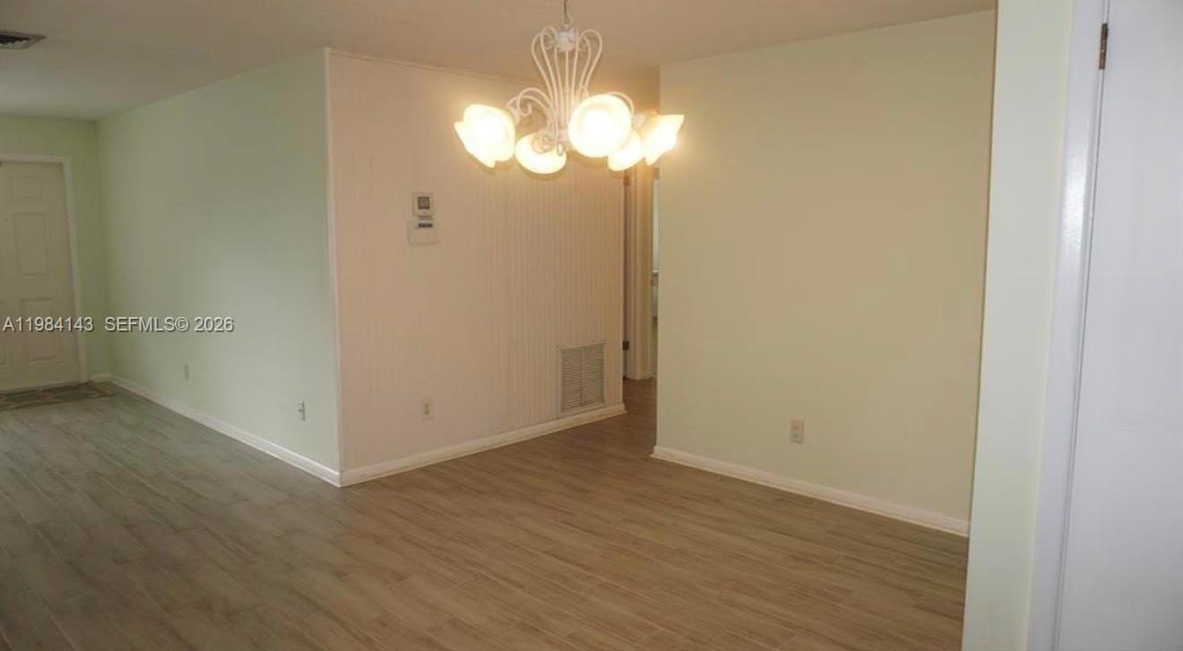 328 Riverdale Rd Palm Springs, FL 33461