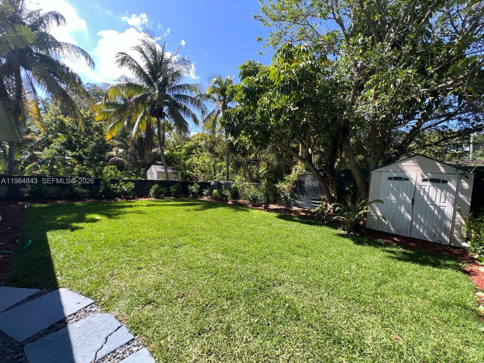 161 NE 117th St Miami, FL 33161