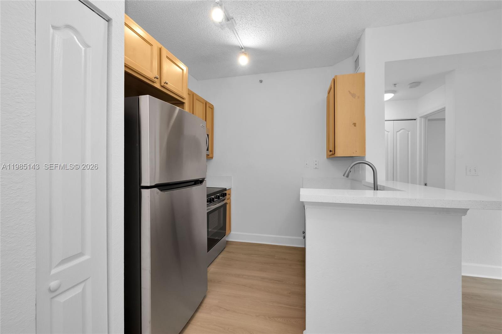 6001 SW 70th St #208 South Miami, FL 33143