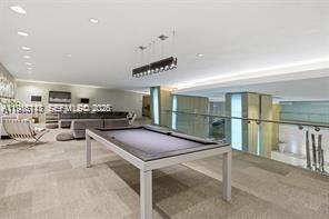 92 SW 3rd St #2510 Miami, FL 33130