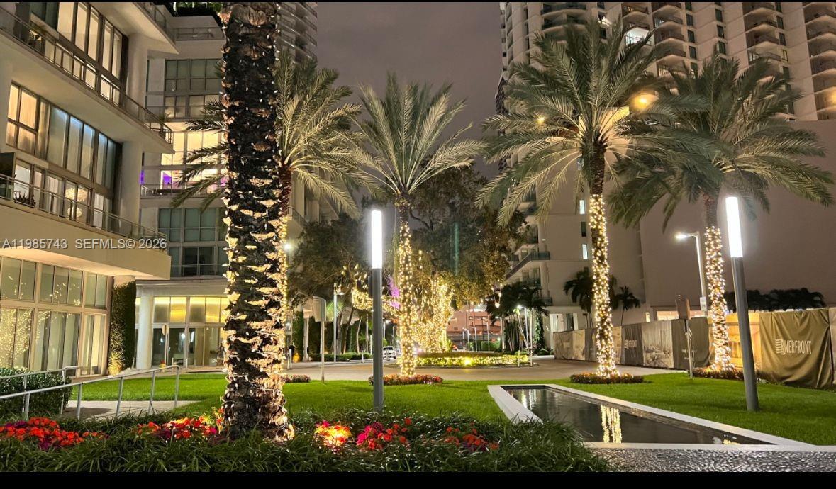 92 SW 3rd St #2510 Miami, FL 33130