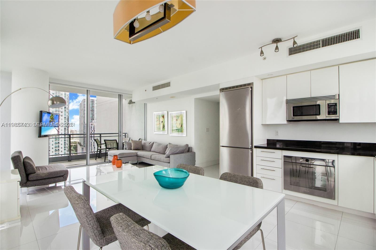 92 SW 3rd St #2510 Miami, FL 33130