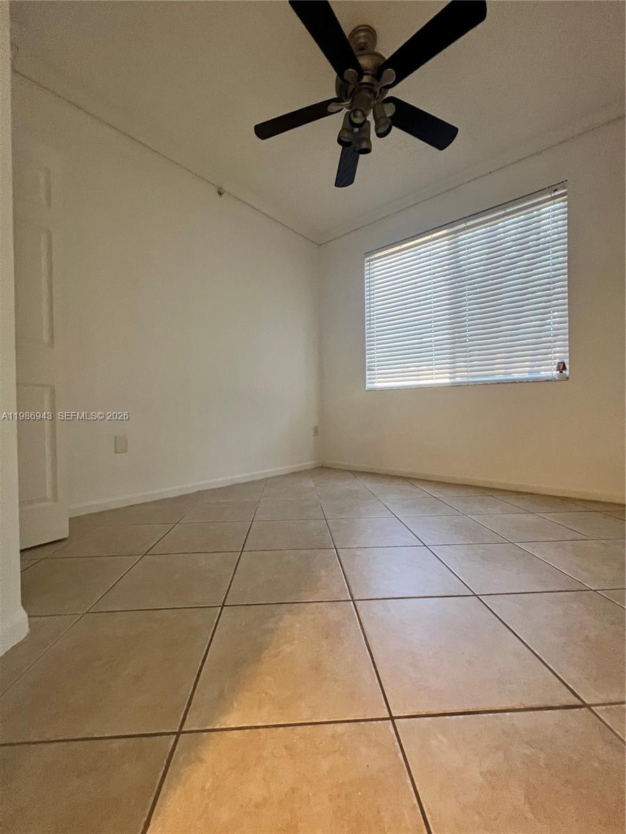 1000 Scotia Dr #101 Hypoluxo, FL 33462