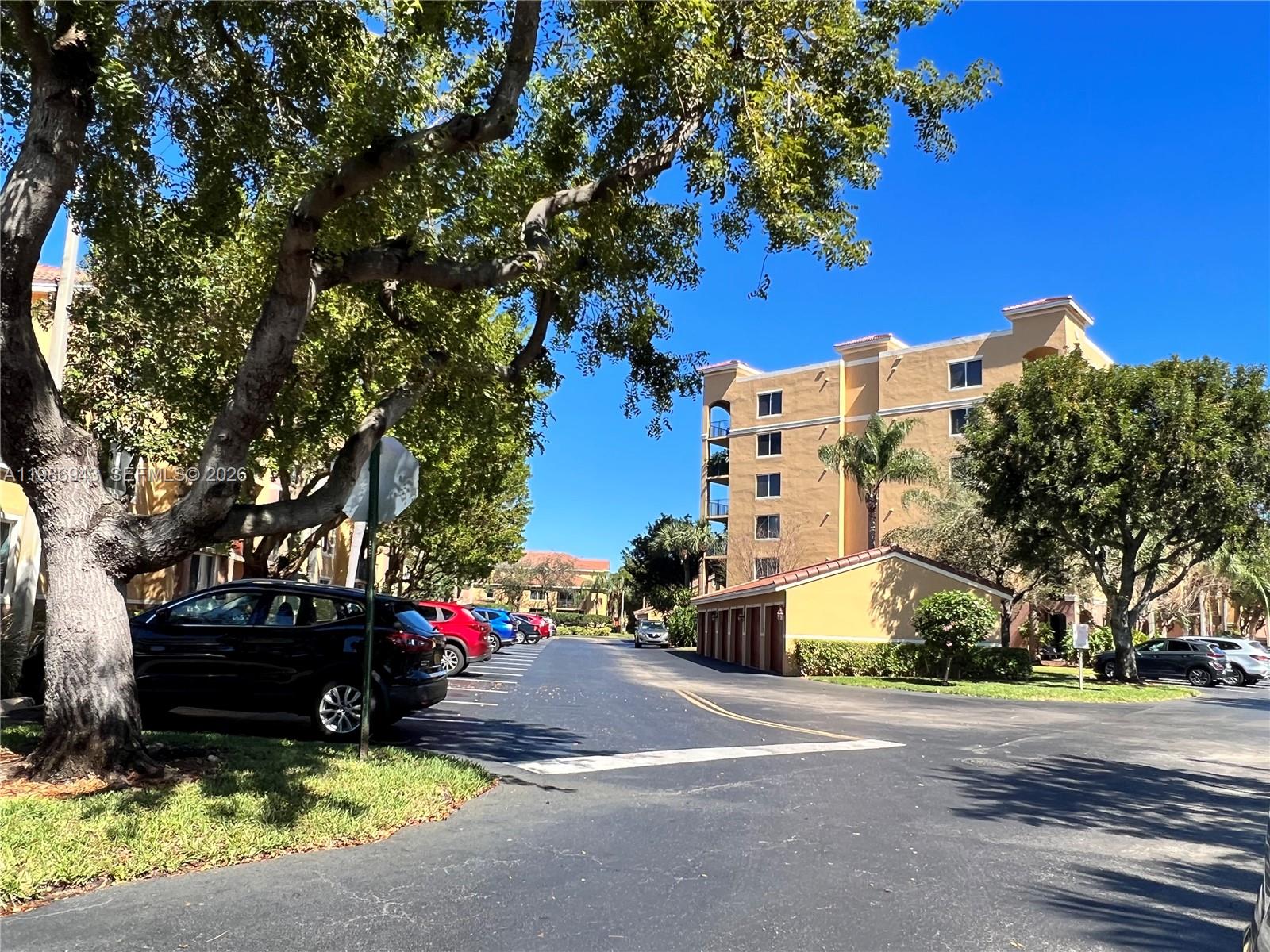 1000 Scotia Dr #101 Hypoluxo, FL 33462