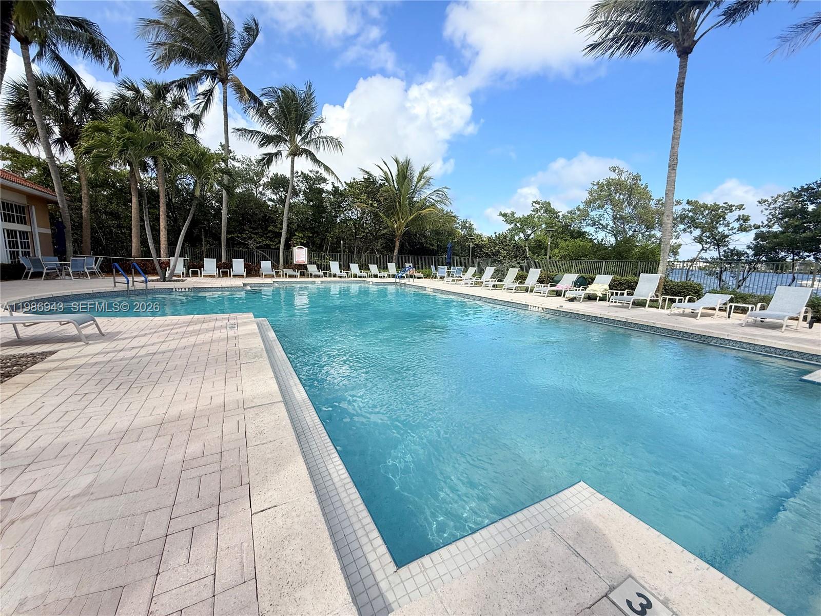 1000 Scotia Dr #101 Hypoluxo, FL 33462