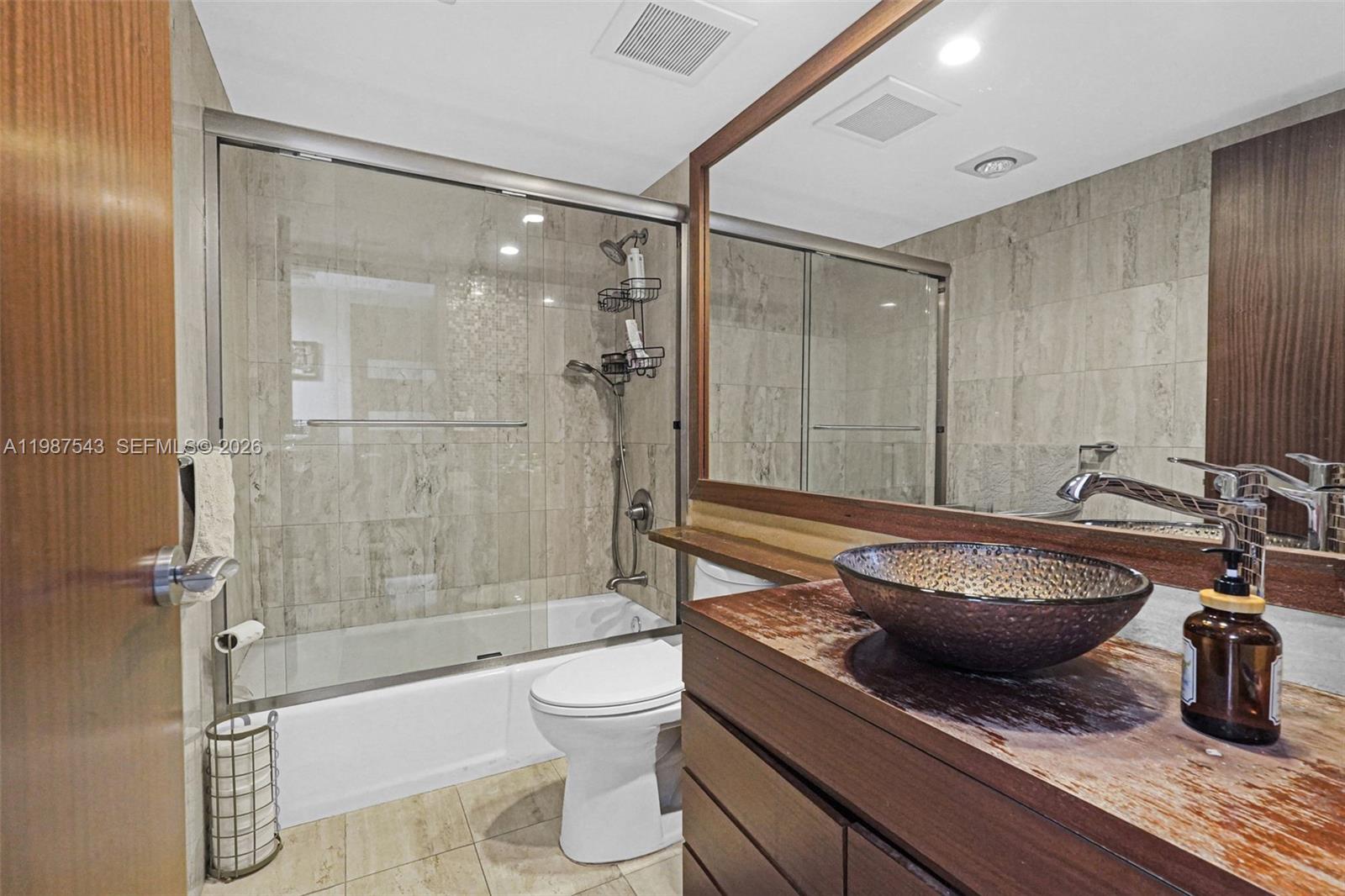 10175 Collins Ave #1207 Bal Harbour, FL 33154