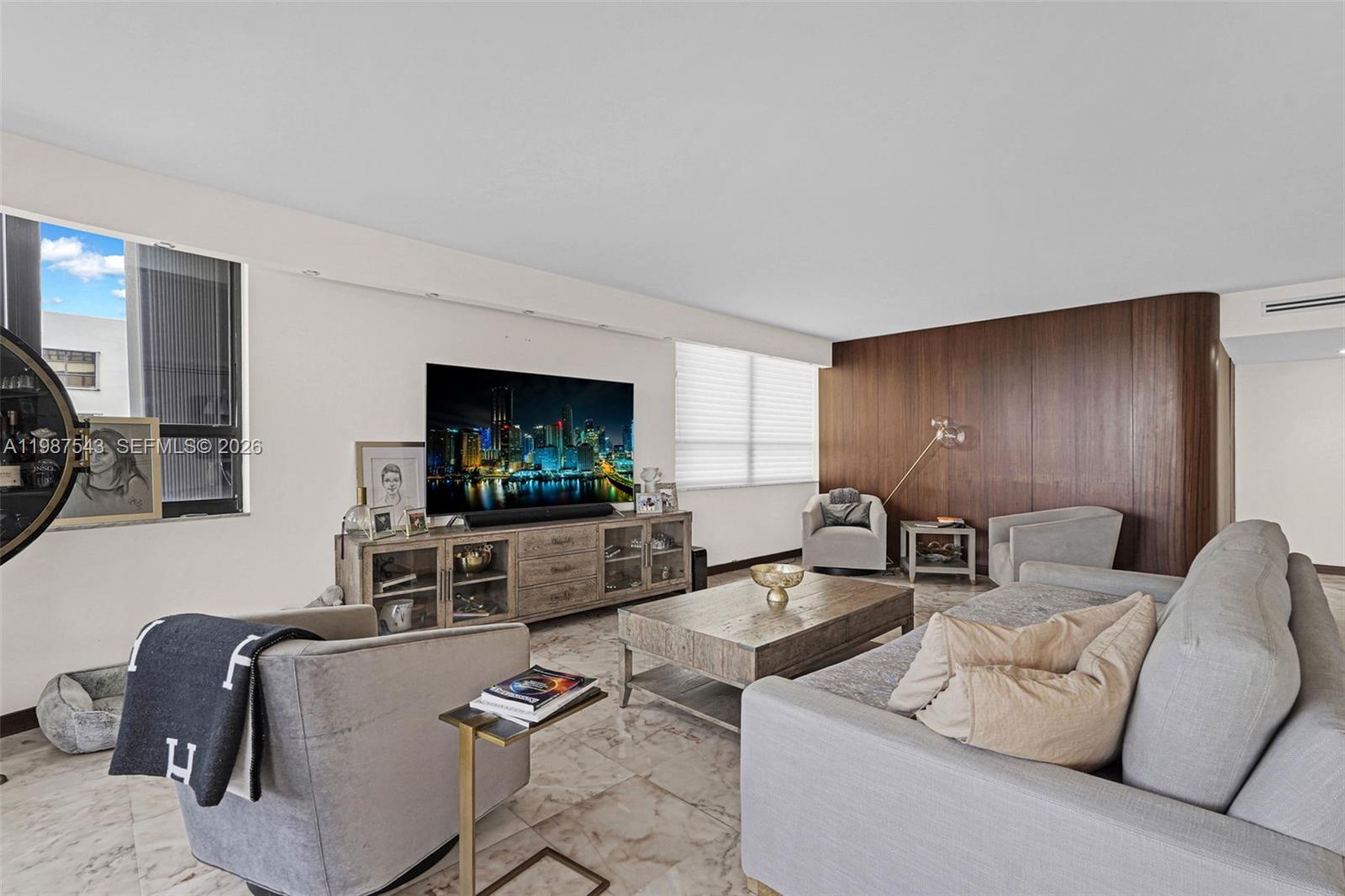 10175 Collins Ave #1207 Bal Harbour, FL 33154