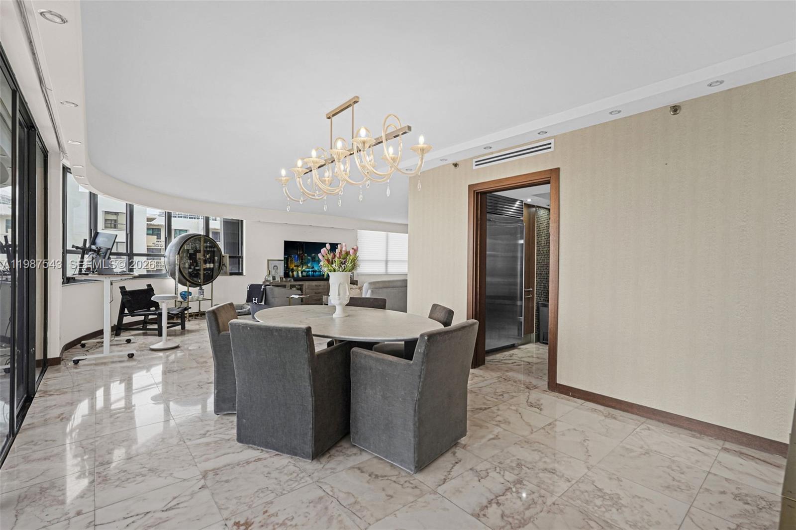10175 Collins Ave #1207 Bal Harbour, FL 33154