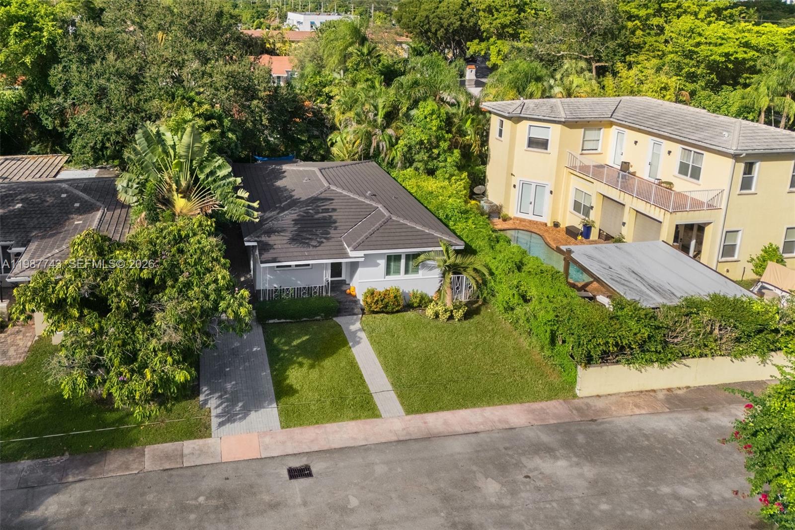 809 Angelo Ave Coral Gables, FL 33134